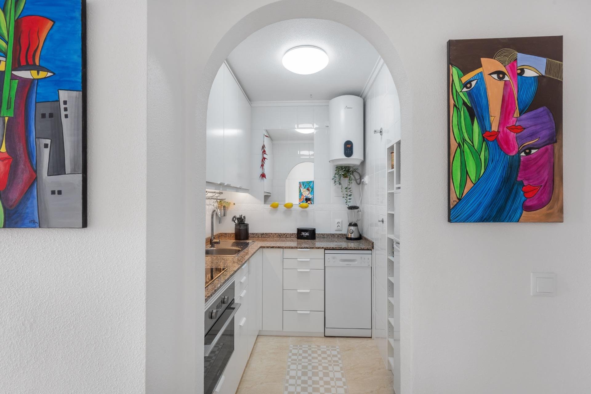 Resale - Penthouse -
Torrevieja - Estacion de autobuses