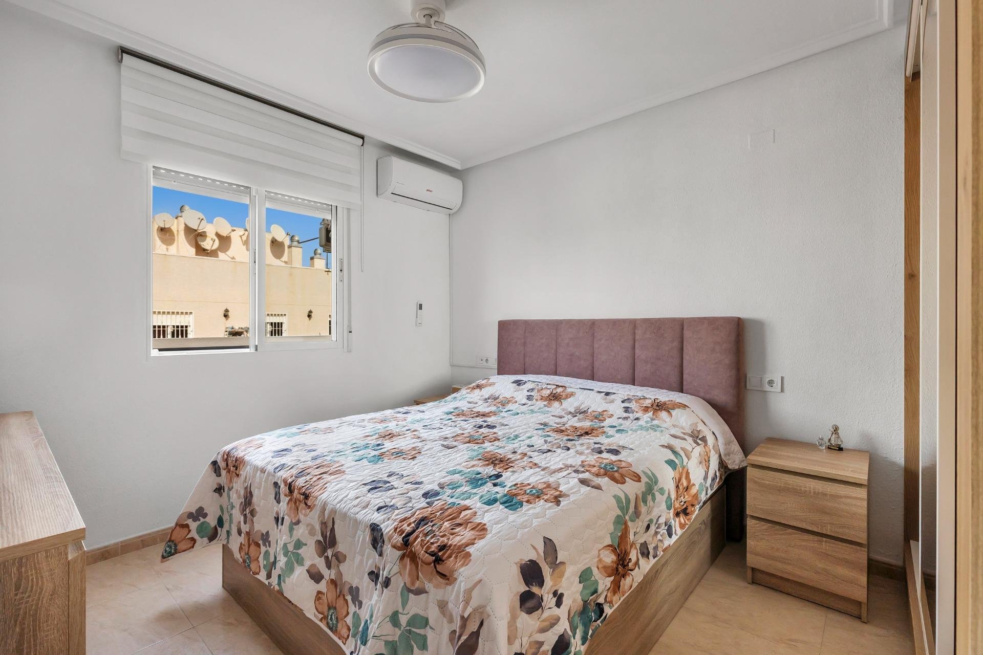 Resale - Penthouse -
Torrevieja - Estacion de autobuses