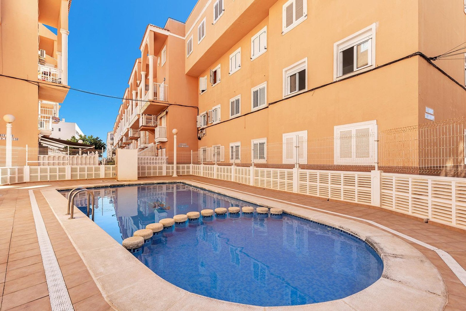 Resale - Penthouse -
Torrevieja - La Mata pueblo