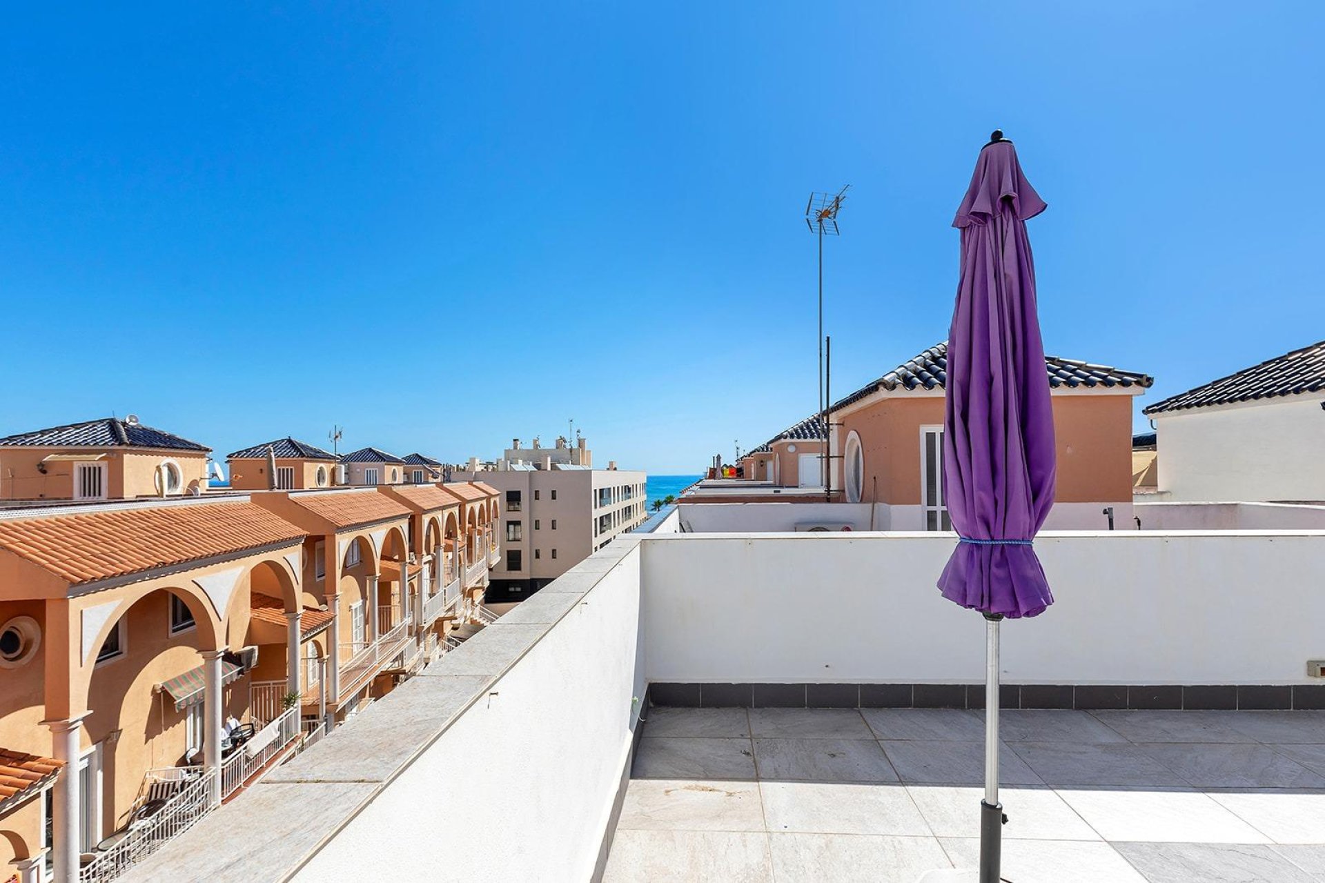 Resale - Penthouse -
Torrevieja - La Mata pueblo