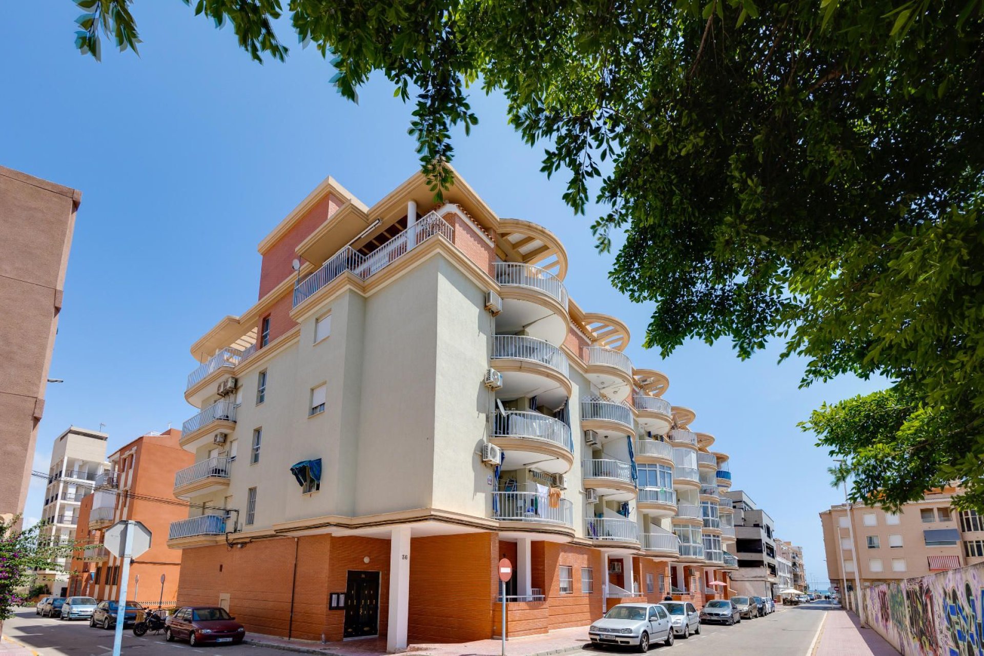 Resale - Penthouse -
Torrevieja - La Mata