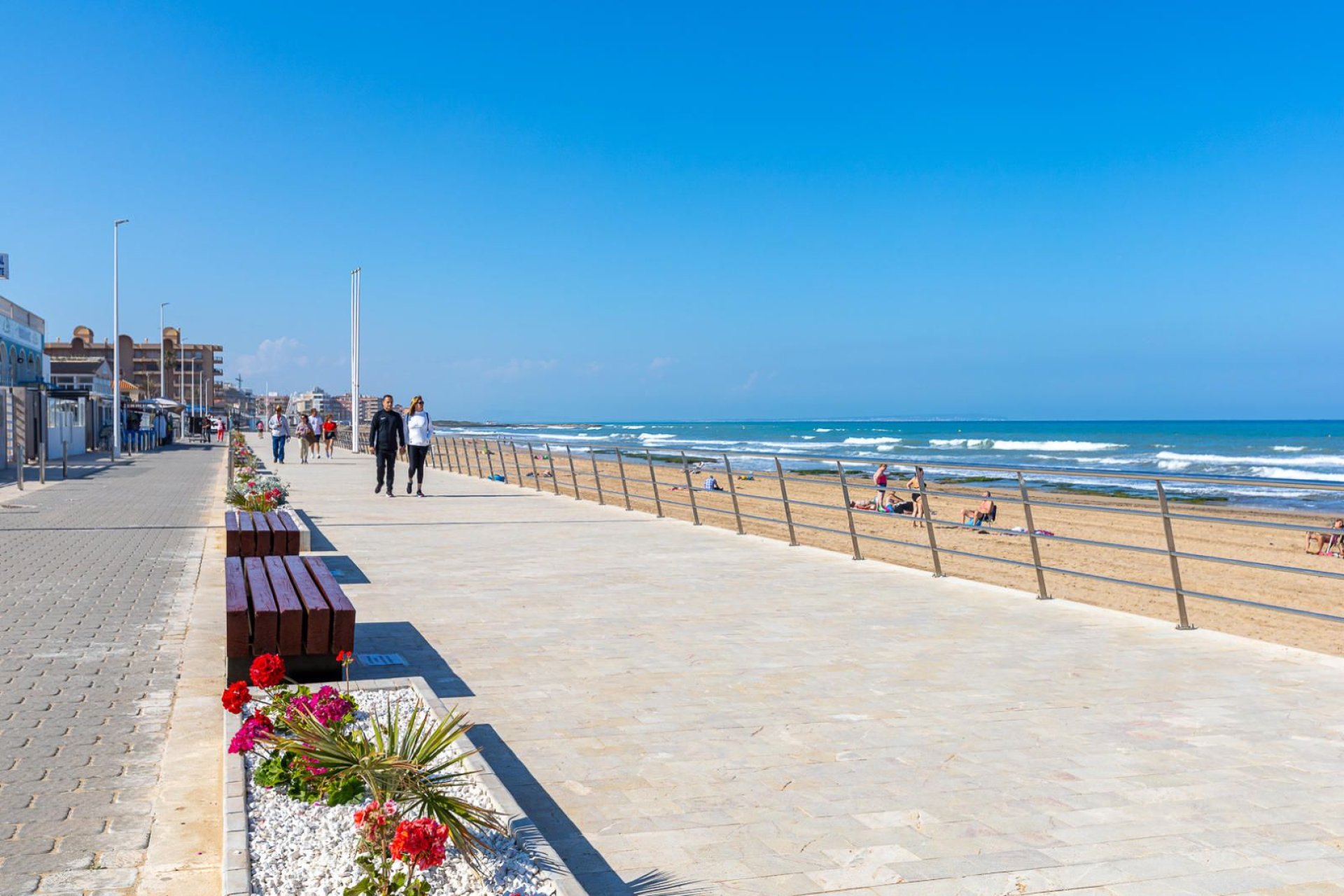 Resale - Penthouse -
Torrevieja - La Mata