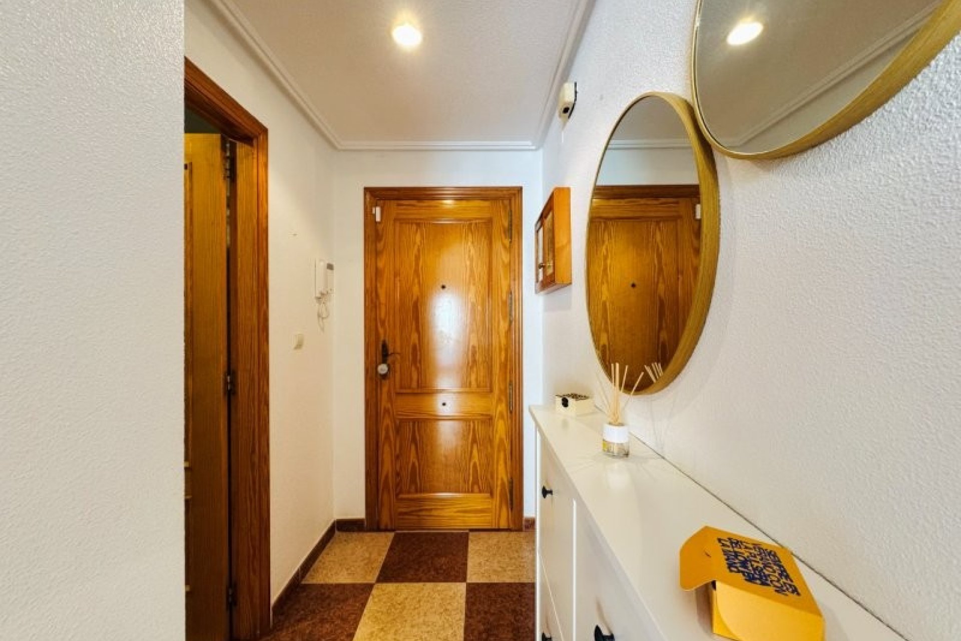 Resale - Penthouse -
Torrevieja - La Mata