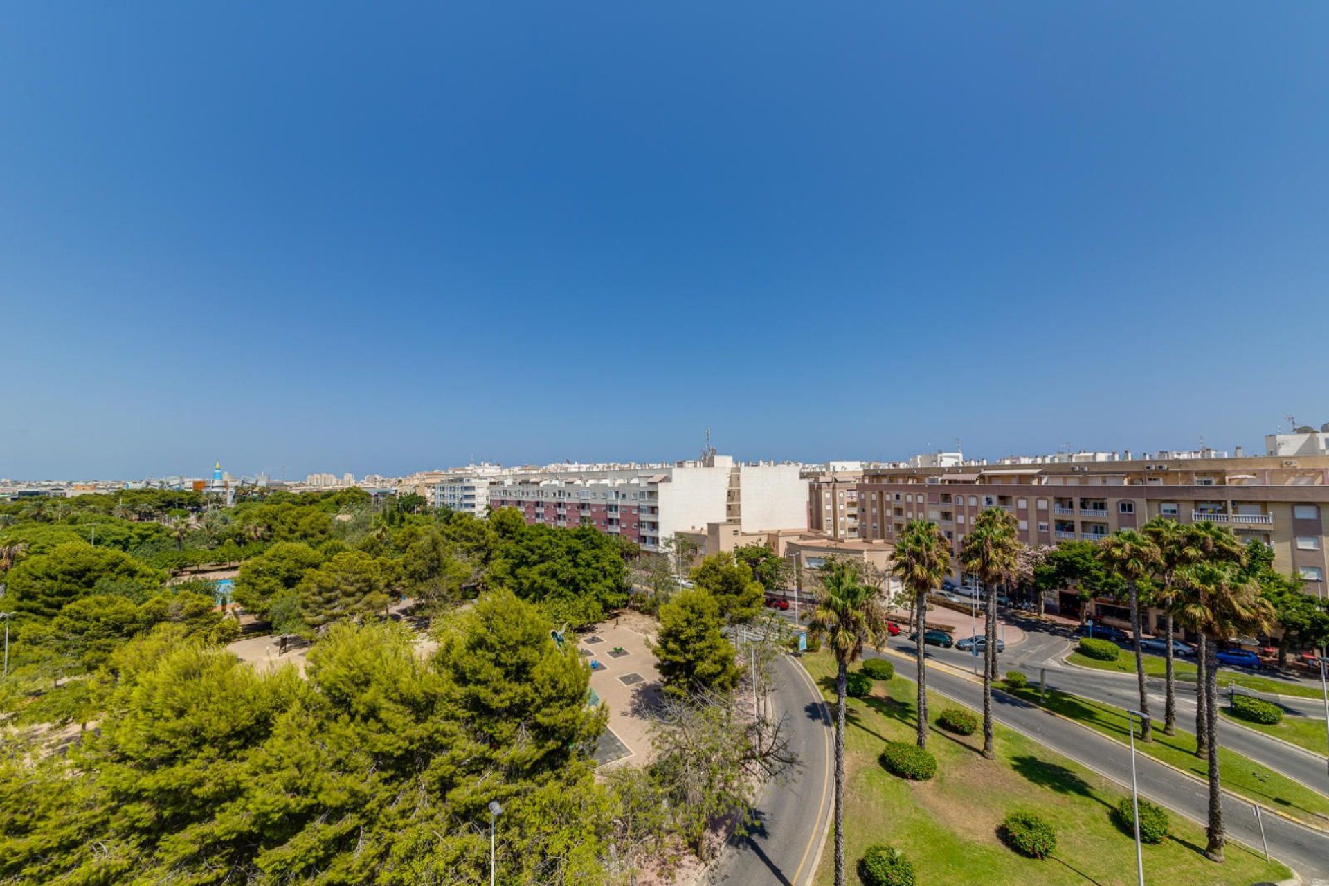 Resale - Penthouse -
Torrevieja - Parque las naciones