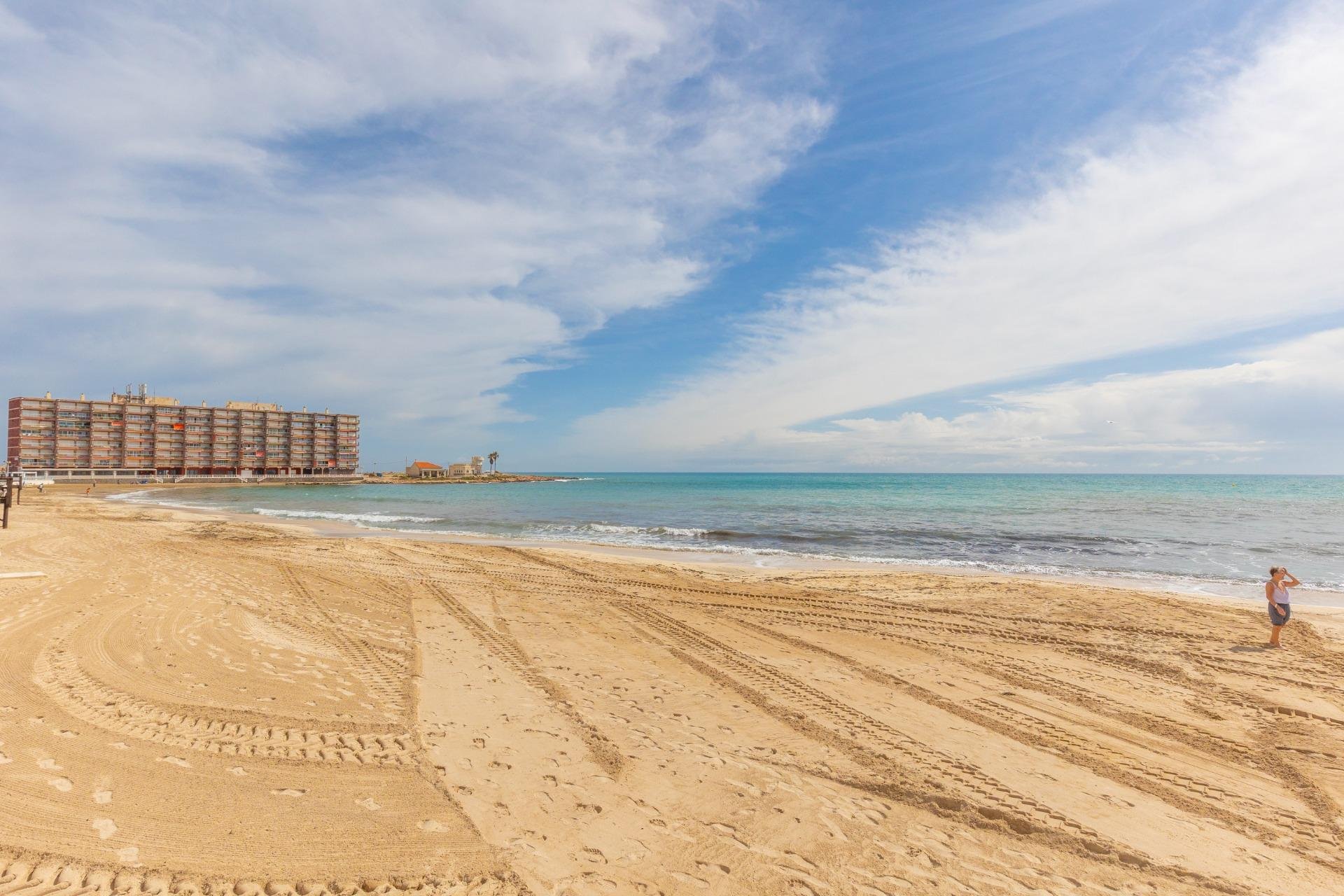 Resale - Penthouse -
Torrevieja - Playa de los Locos