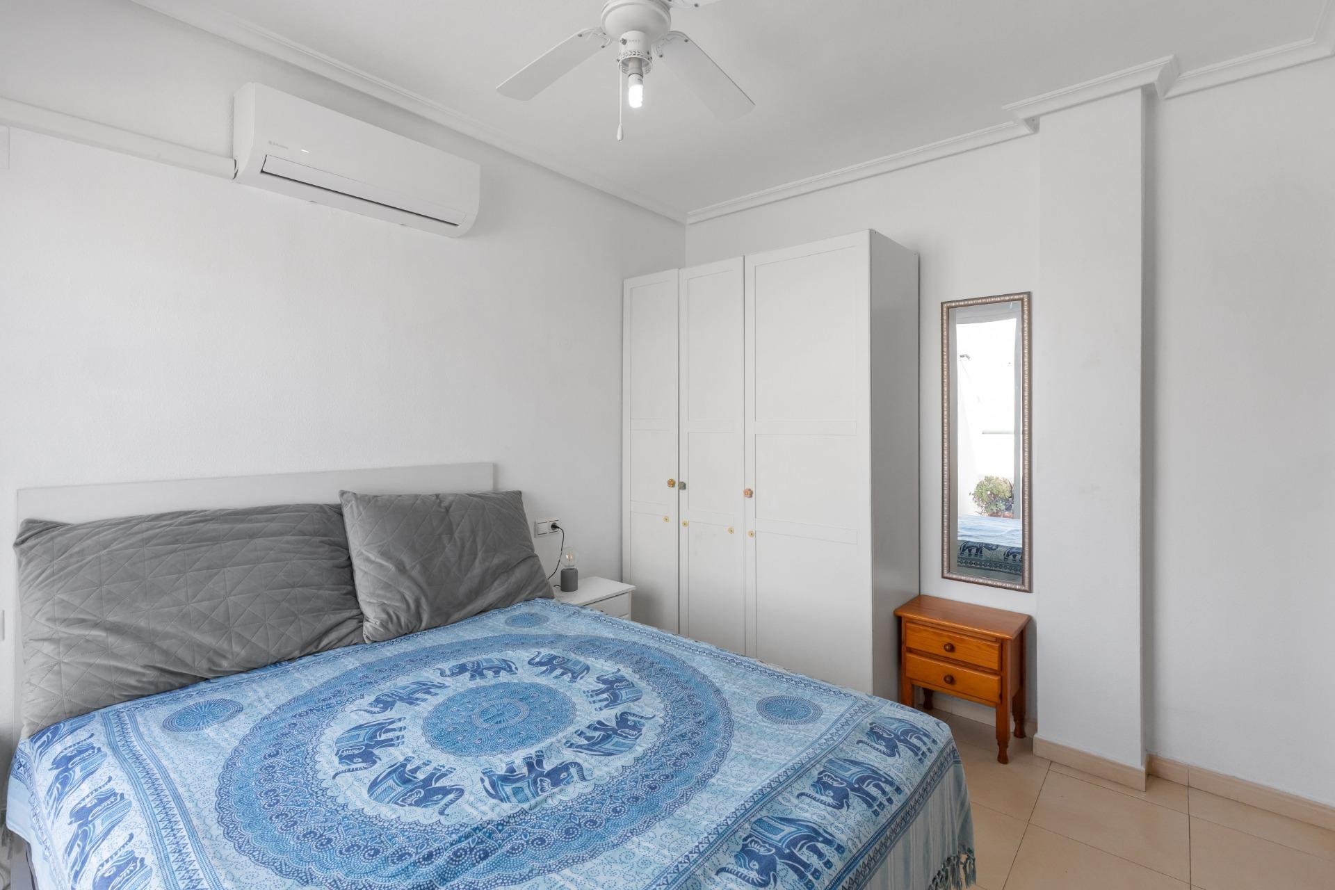 Resale - Penthouse -
Torrevieja - Playa de los Locos