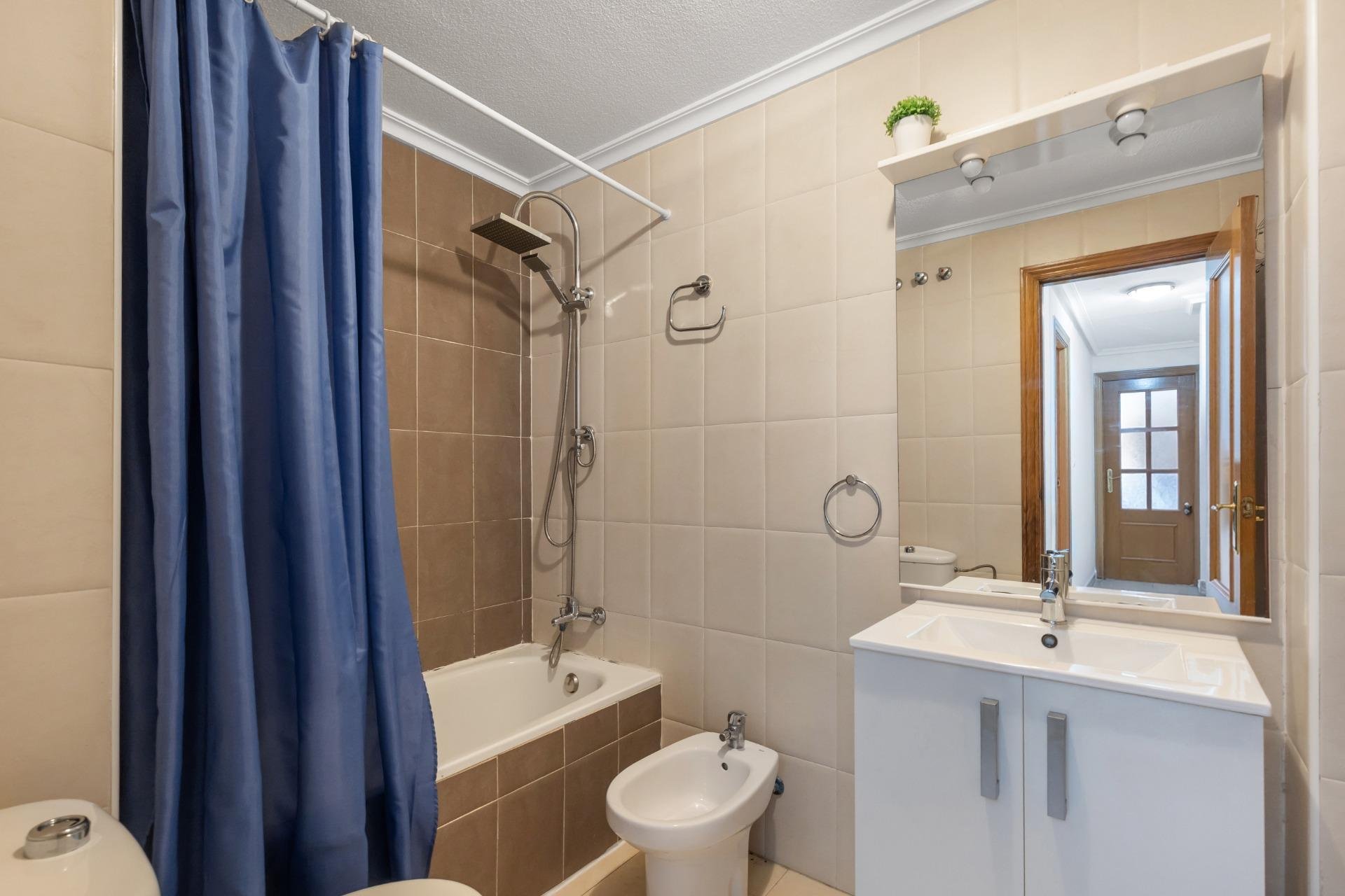 Resale - Penthouse -
Torrevieja - Playa de los Locos