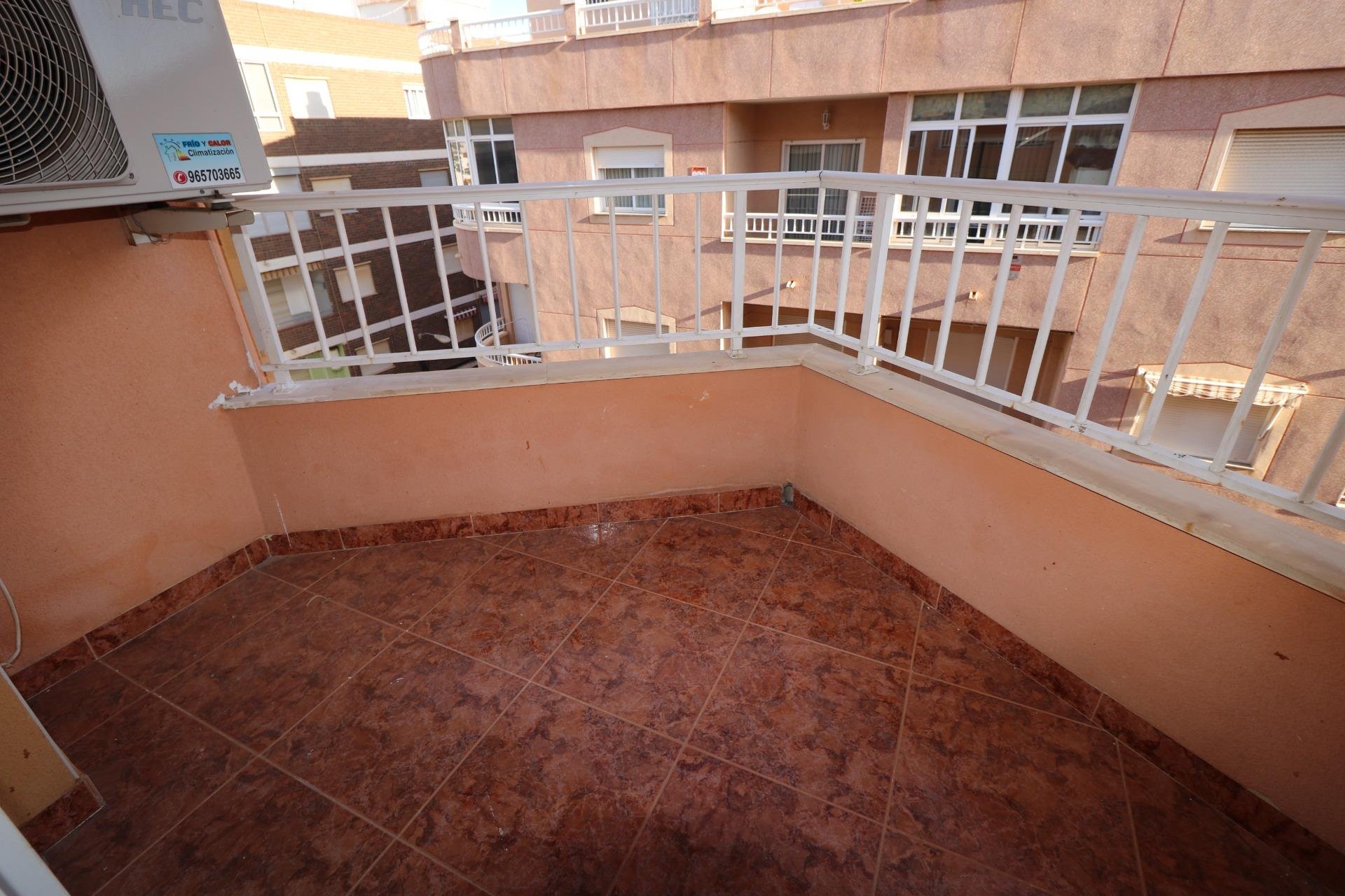 Resale - Penthouse -
Torrevieja - Playa de los Locos