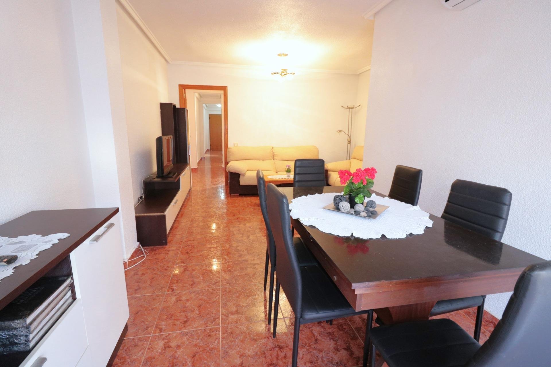 Resale - Penthouse -
Torrevieja - Playa de los Locos