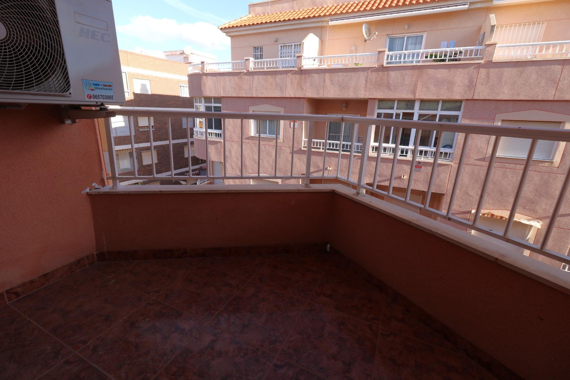 Resale - Penthouse -
Torrevieja - Playa de los Locos