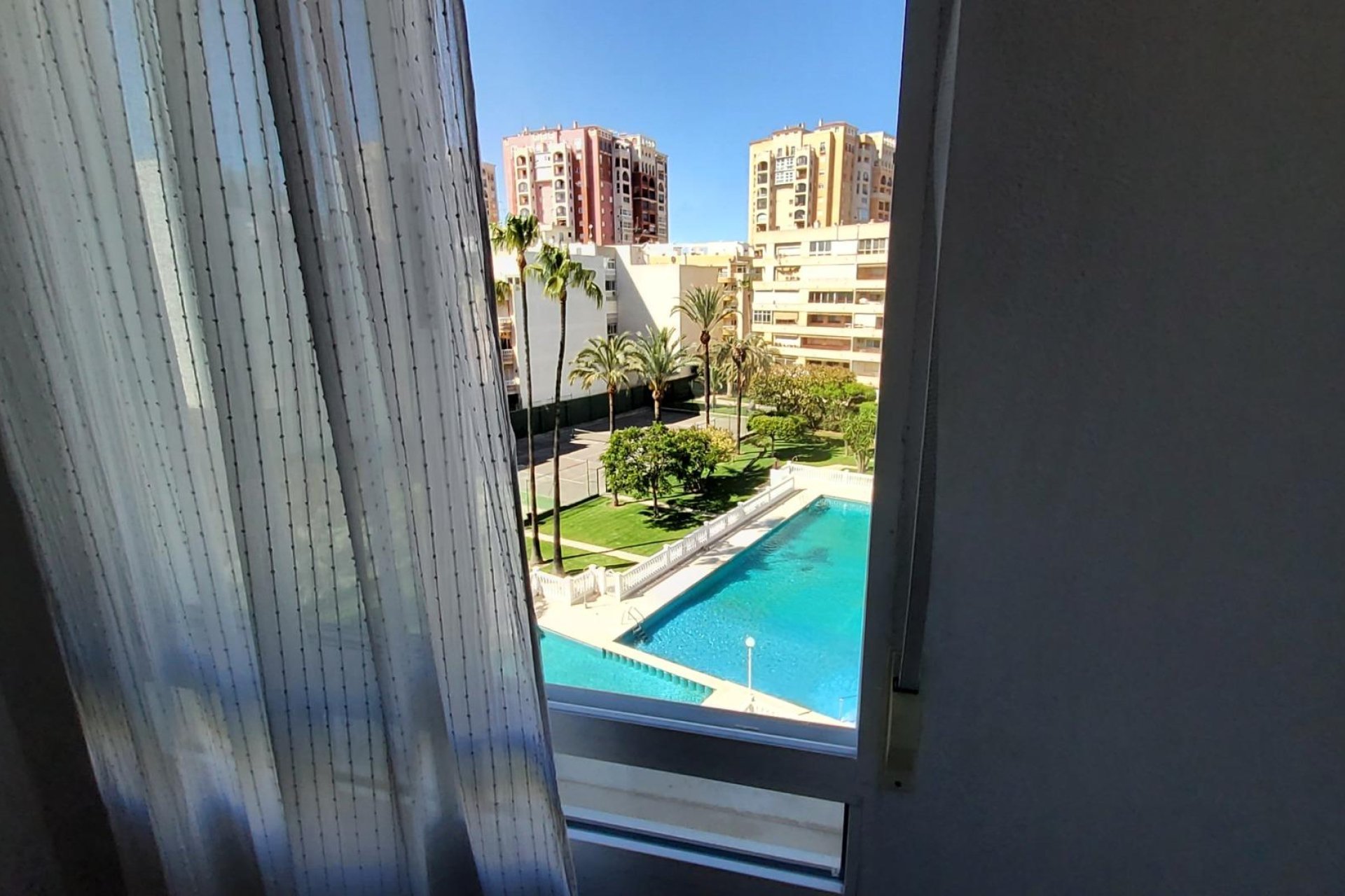 Resale - Penthouse -
Torrevieja - Playa de los Locos