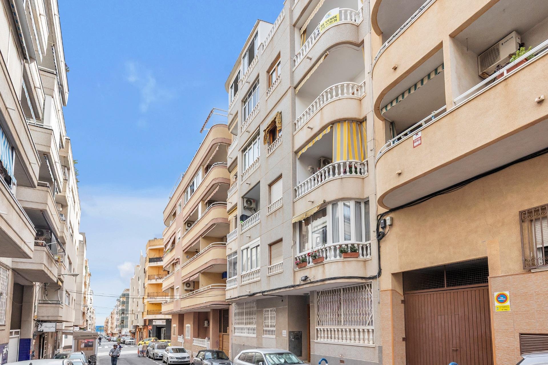 Resale - Penthouse -
Torrevieja - Playa del Cura