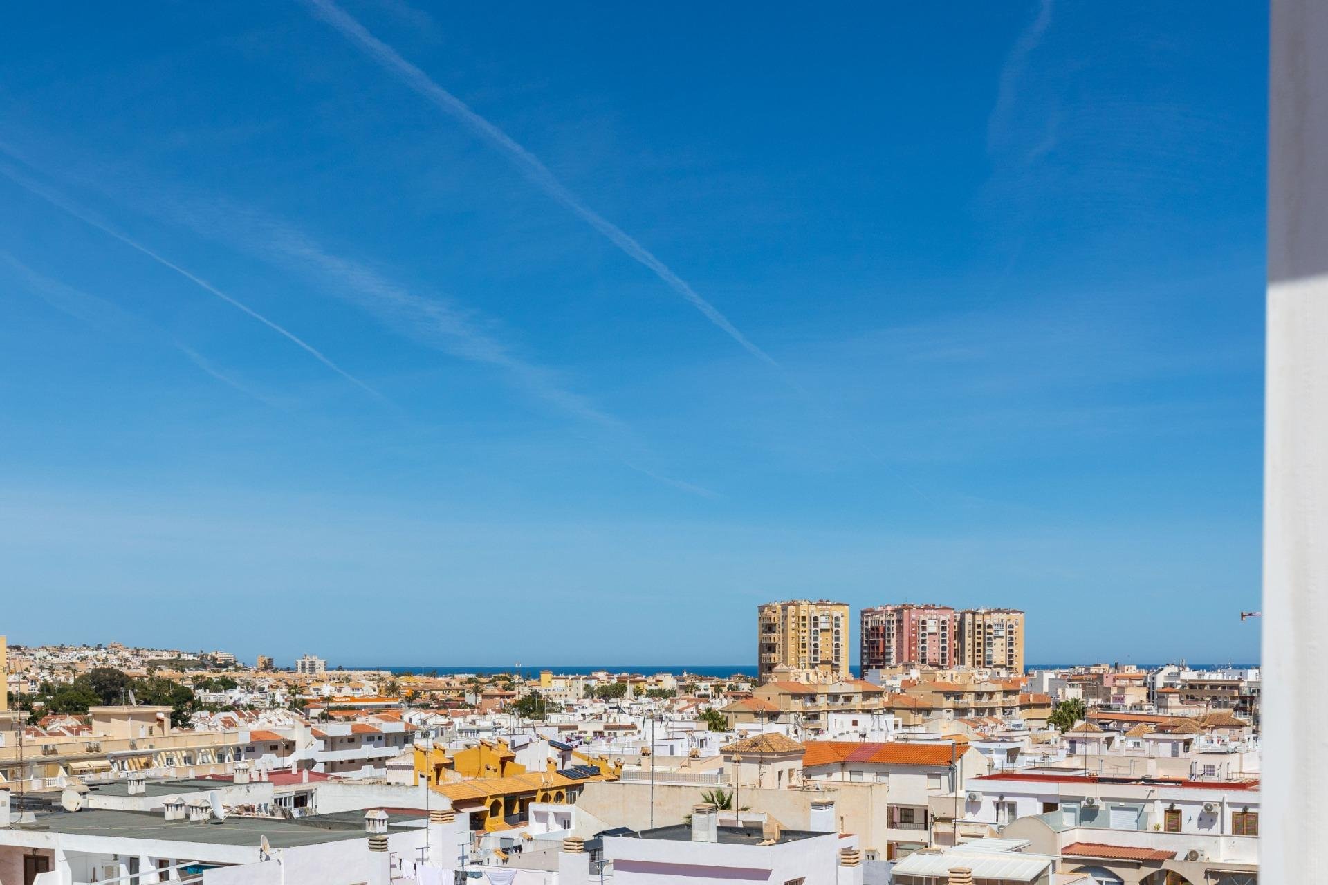 Resale - Penthouse -
Torrevieja - Playa del Cura