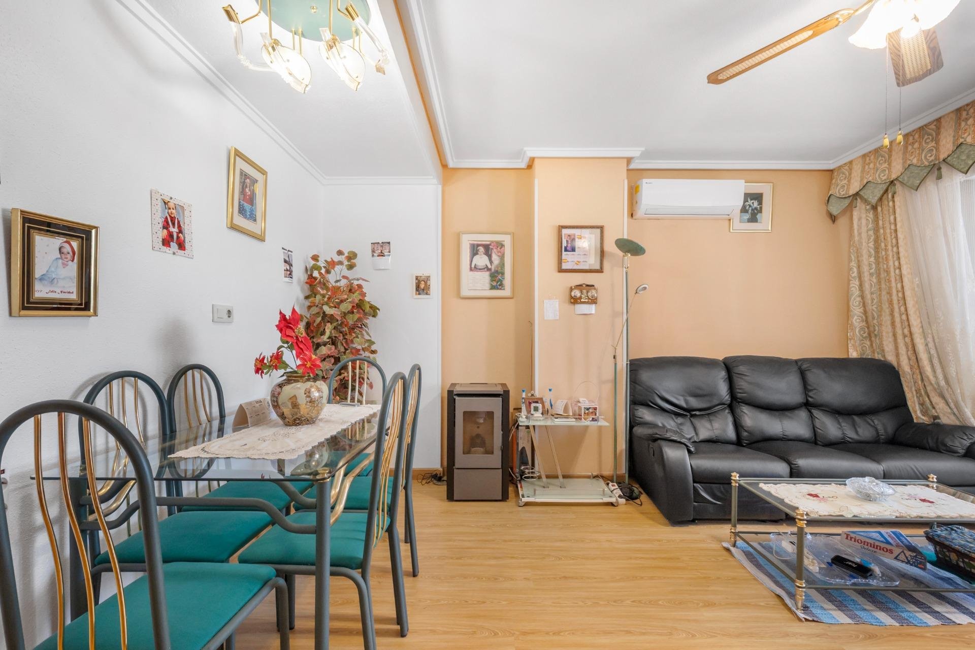 Resale - Penthouse -
Torrevieja - Playa del Cura