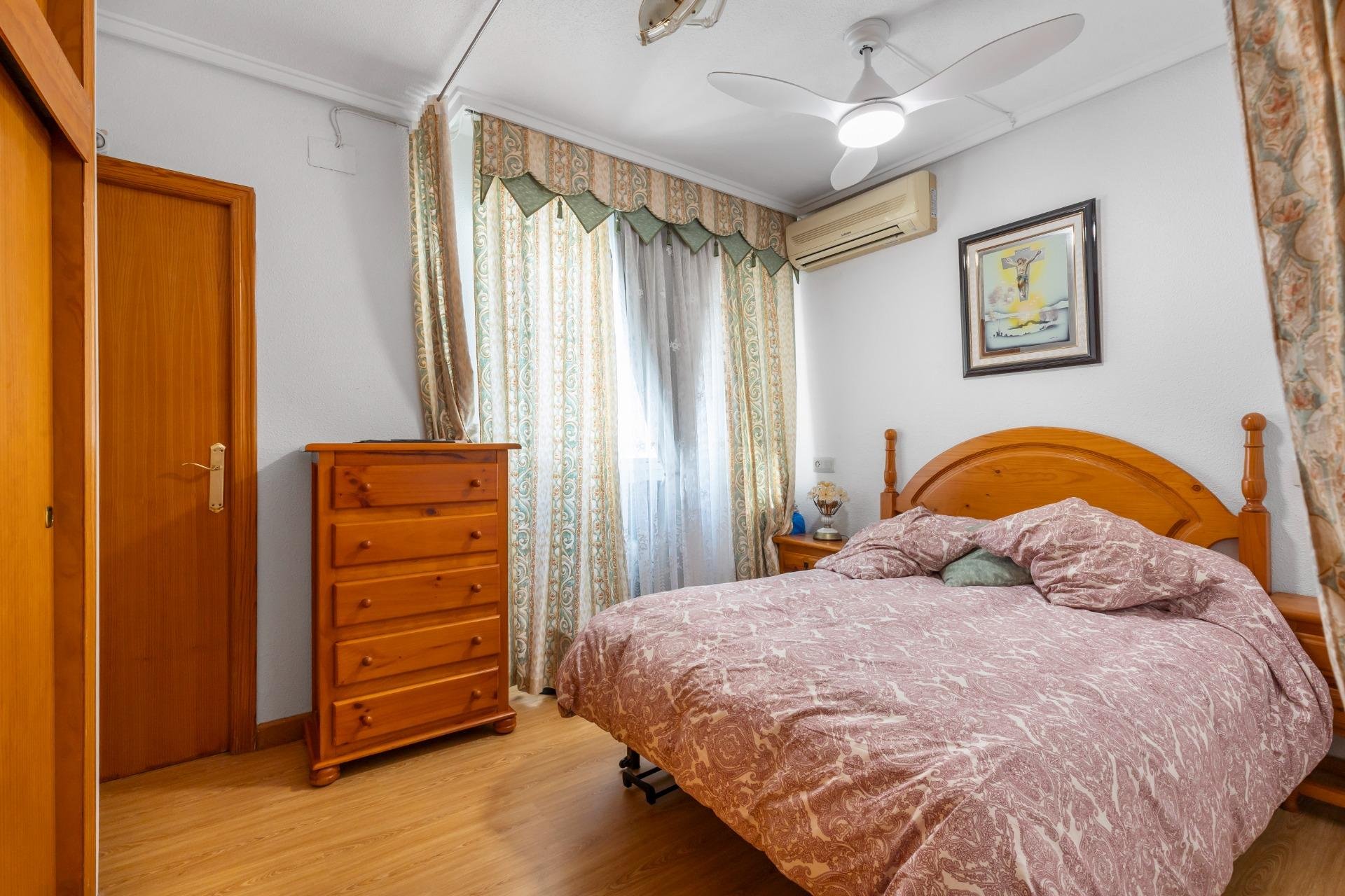 Resale - Penthouse -
Torrevieja - Playa del Cura