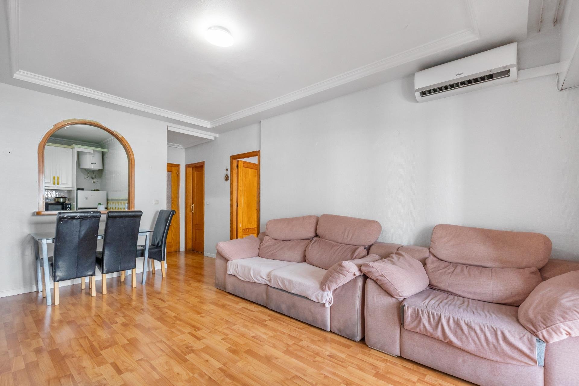 Resale - Penthouse -
Torrevieja - Playa del Cura