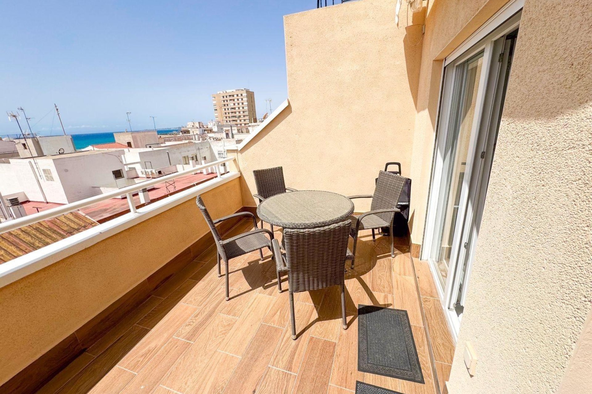 Resale - Penthouse -
Torrevieja - Playa del Cura