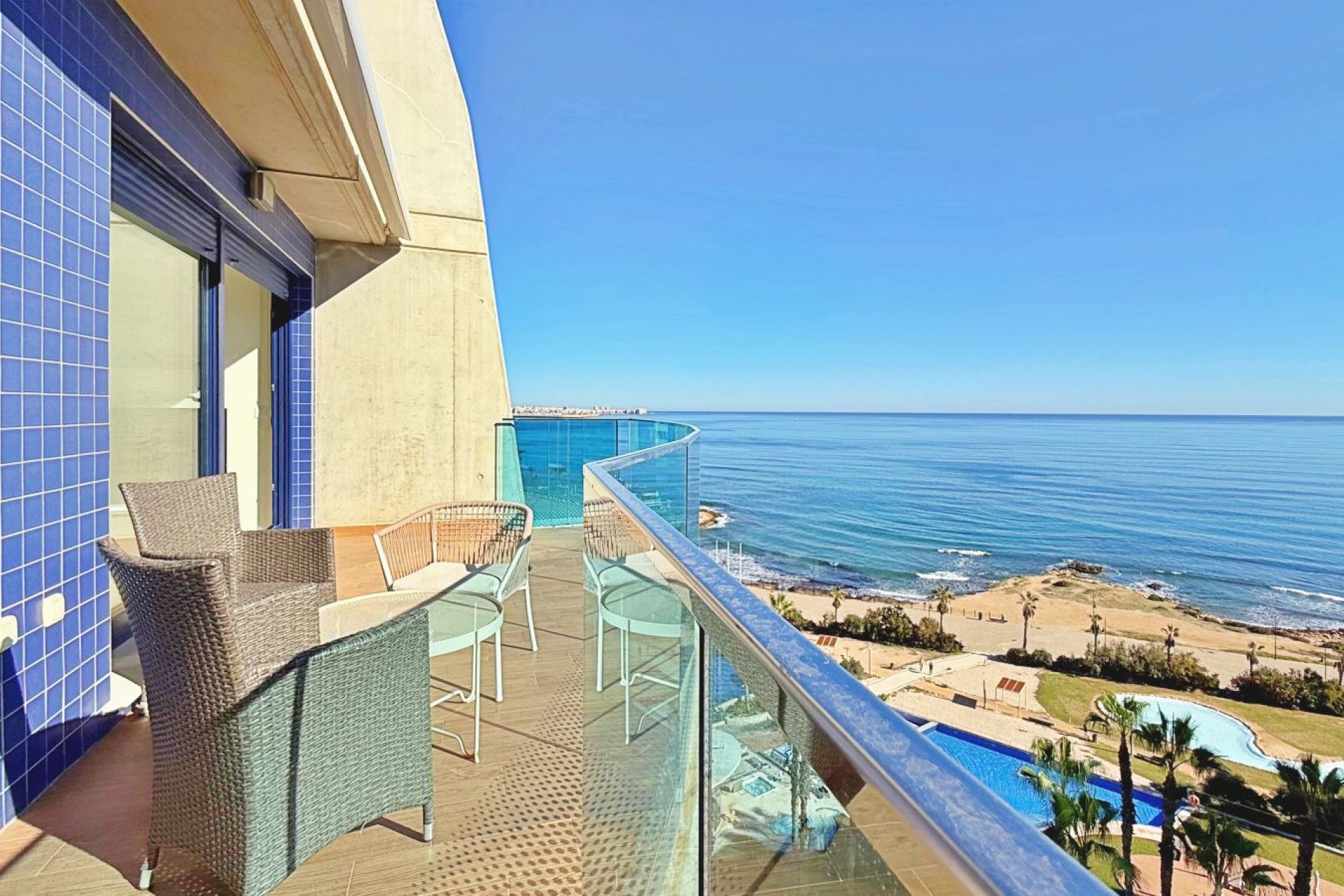 Resale - Penthouse -
Torrevieja - Punta prima