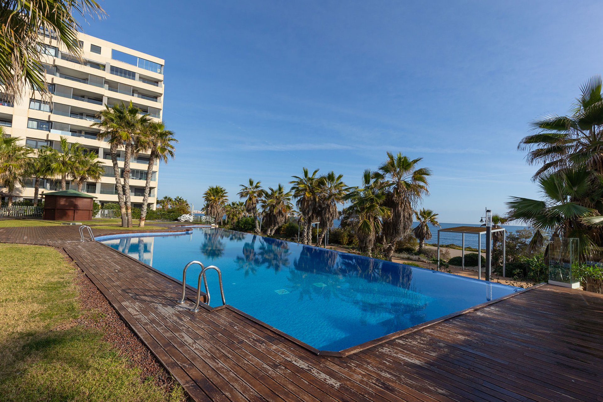 Resale - Penthouse -
Torrevieja - Punta prima