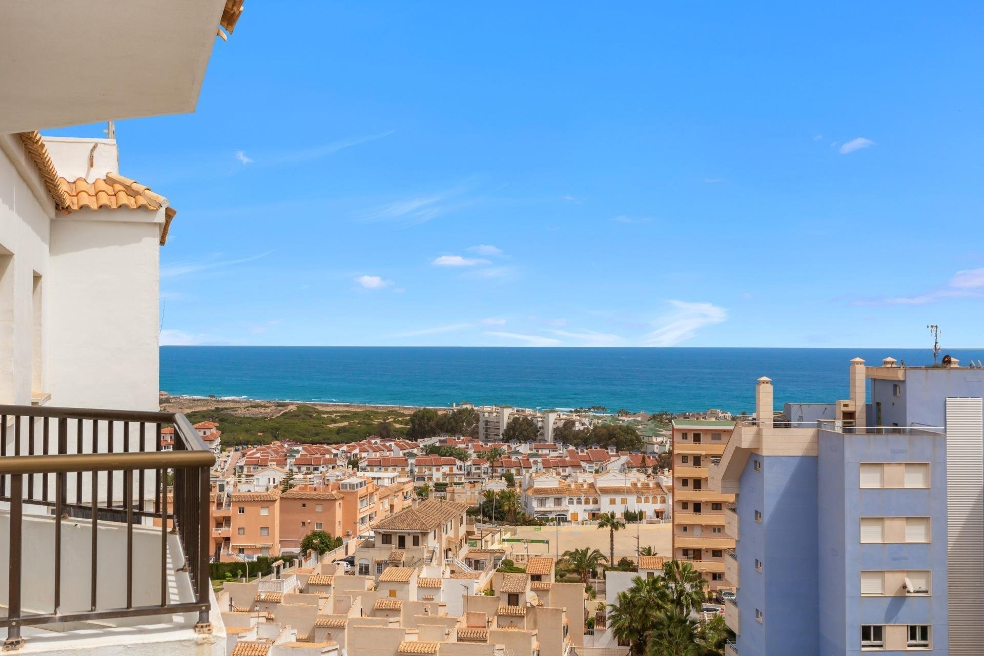 Resale - Penthouse -
Torrevieja - Torreblanca