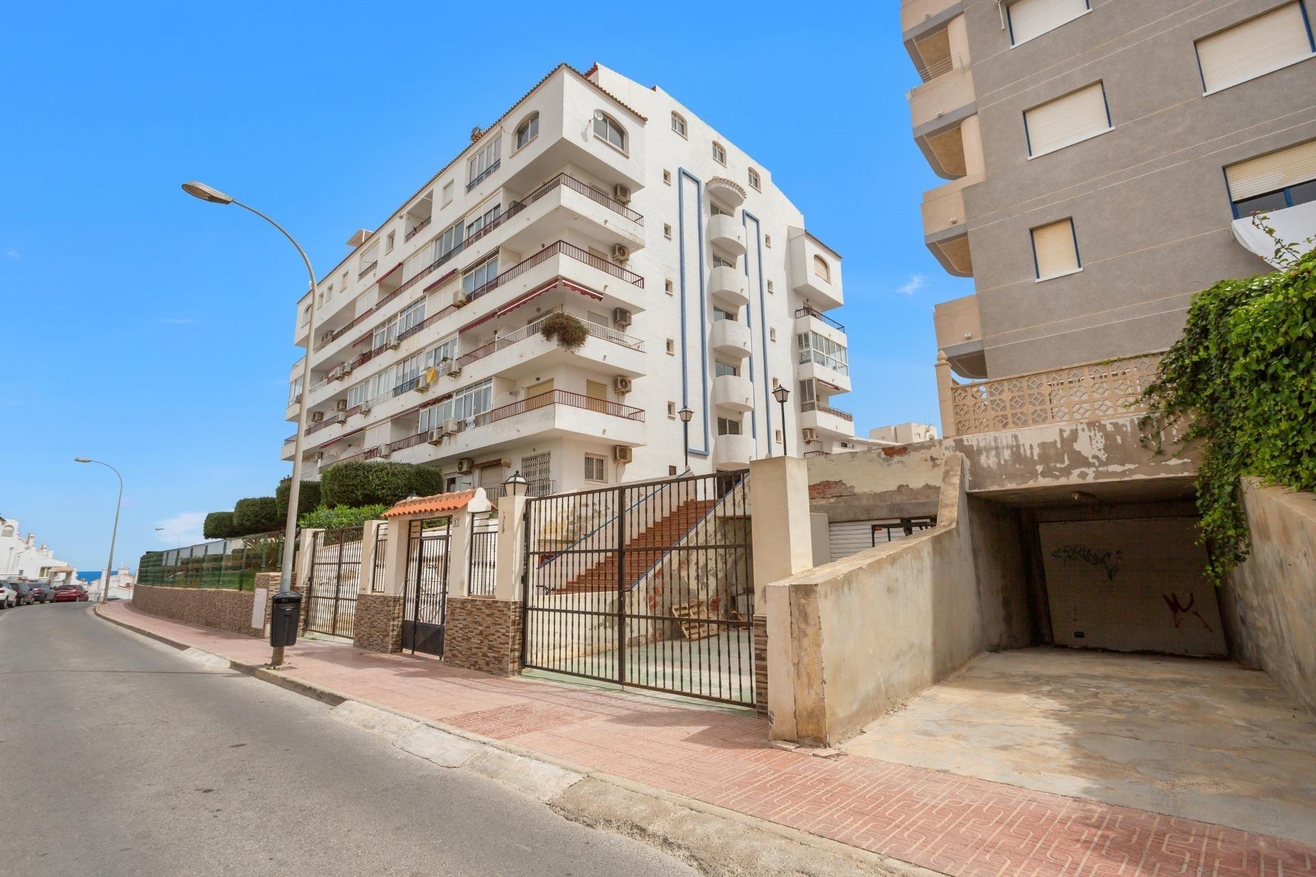 Resale - Penthouse -
Torrevieja - Torreblanca