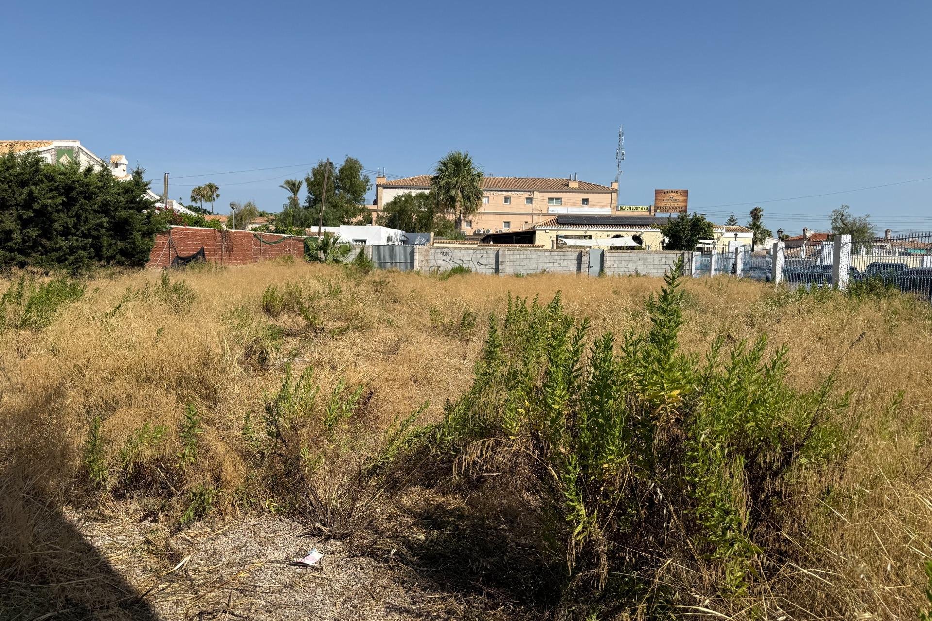 Resale - Plot / Land -
Orihuela Costa - La Regia
