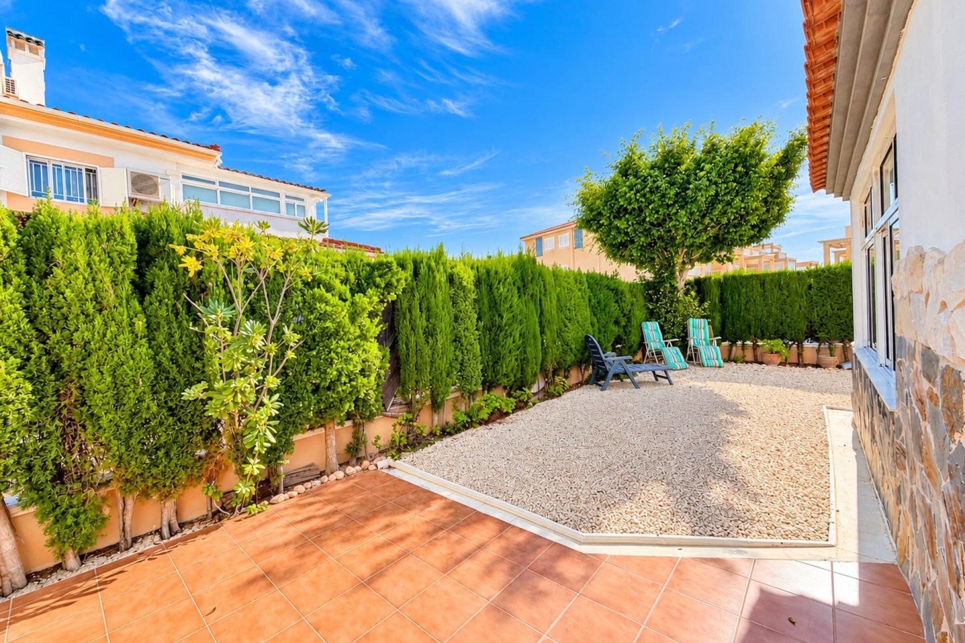 Resale - Semi - Detached Villa -
Alicante - La Florida