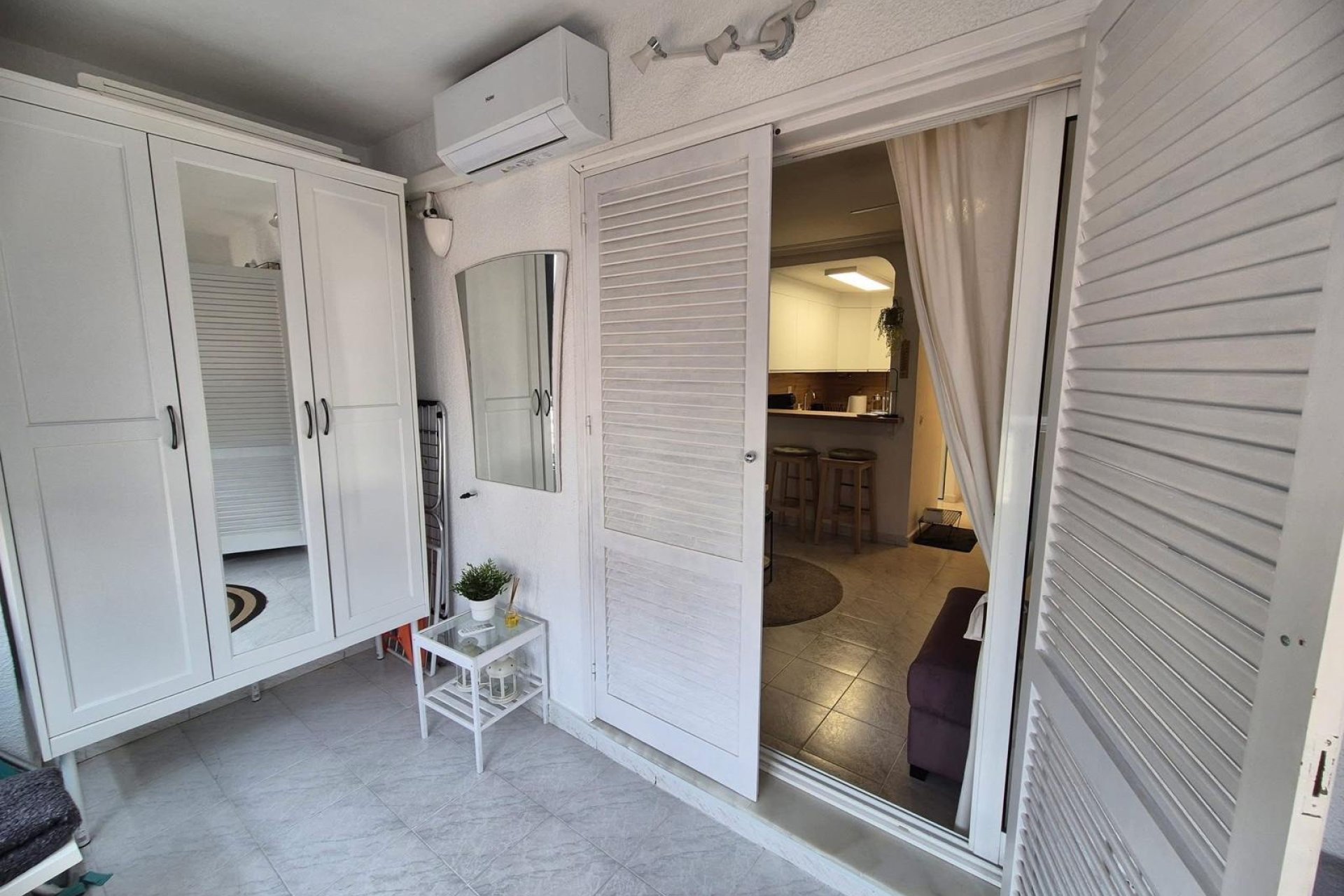 Resale - Study -
Torrevieja - Torre La Mata