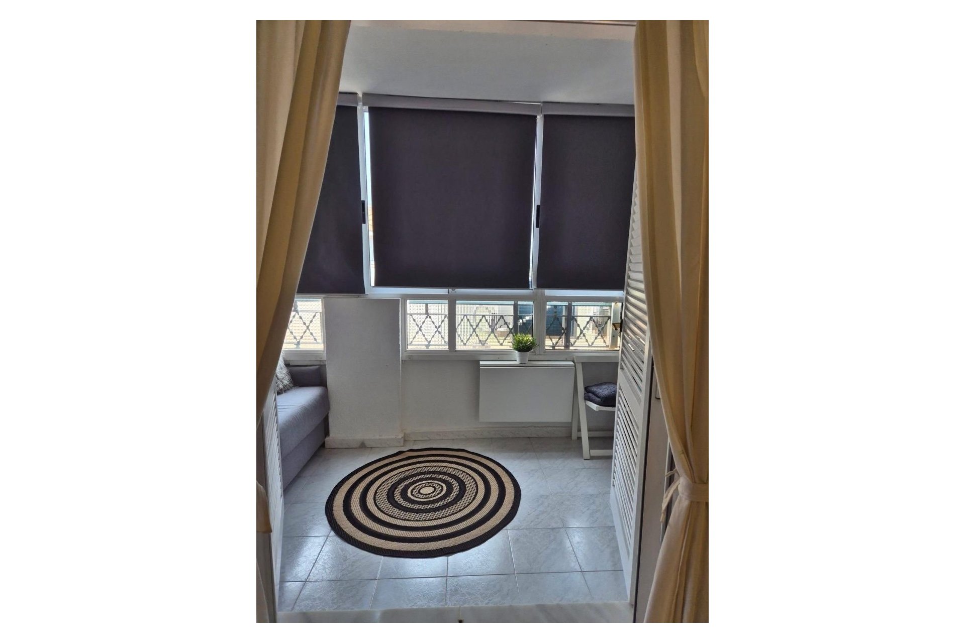 Resale - Study -
Torrevieja - Torre La Mata