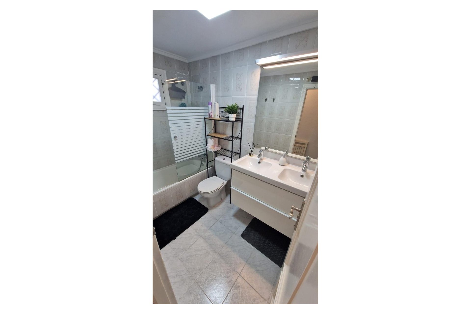 Resale - Study -
Torrevieja - Torre La Mata