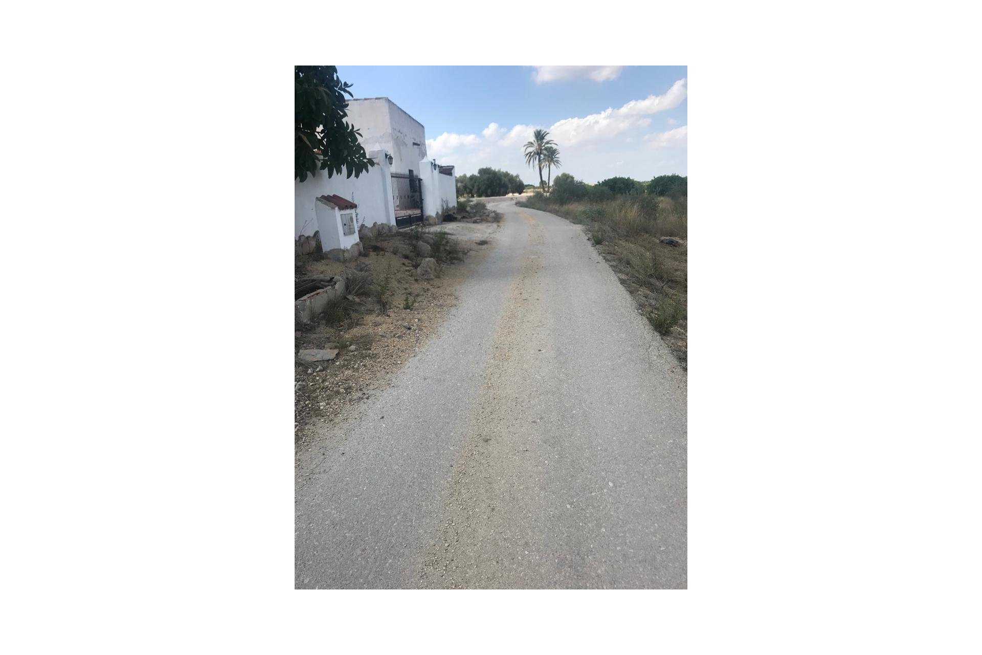 Resale - Terreno -
Benferri - HUERTA PUEBLO