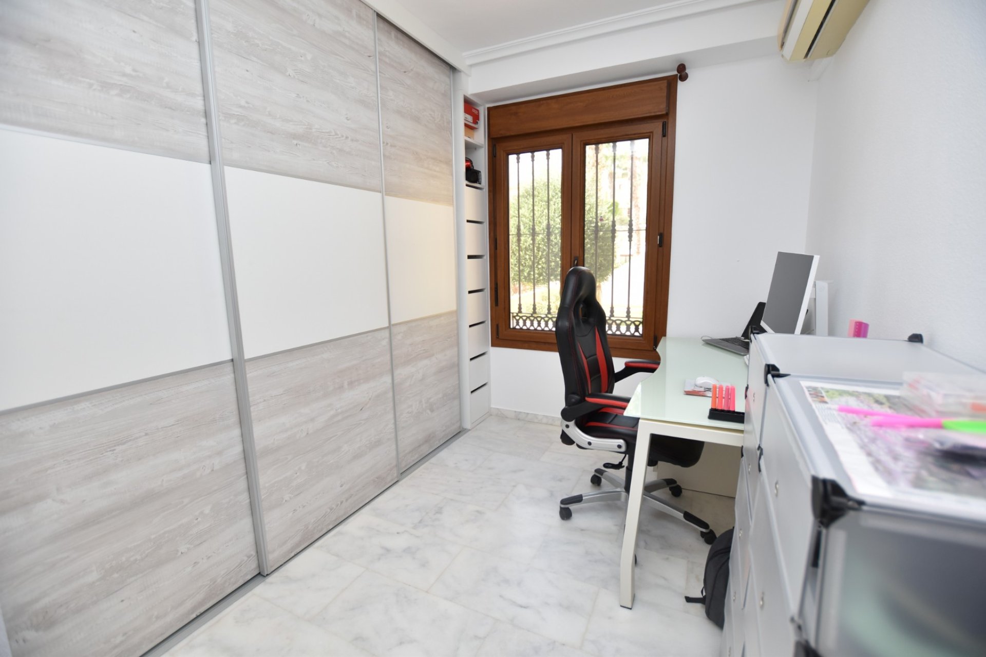 Resale - Townhouse -
Algorfa - La Finca Golf Resort