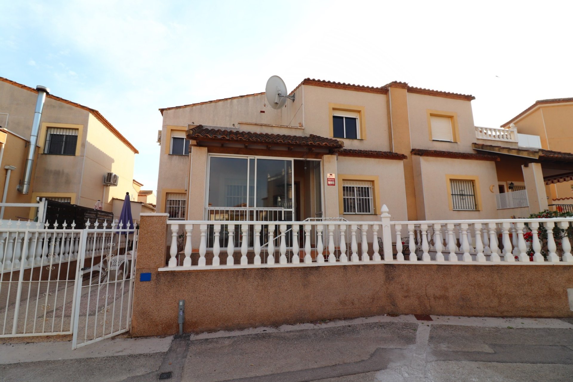Resale - Townhouse -
Algorfa - Montebello