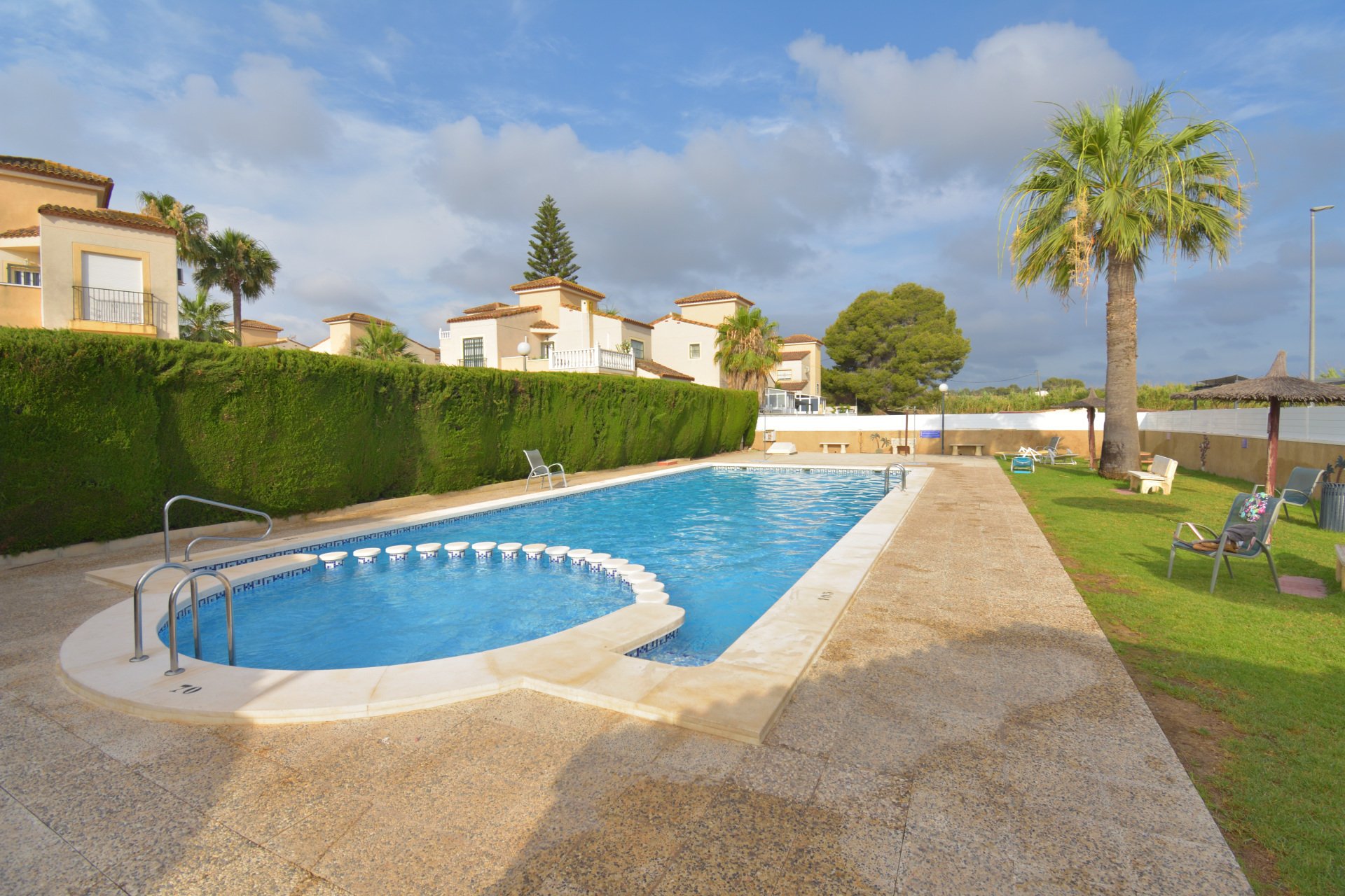 Resale - Townhouse -
Algorfa - Montebello