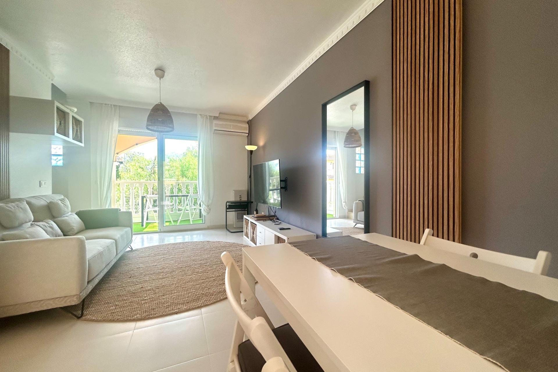 Resale - Townhouse -
Algorfa - Montemar