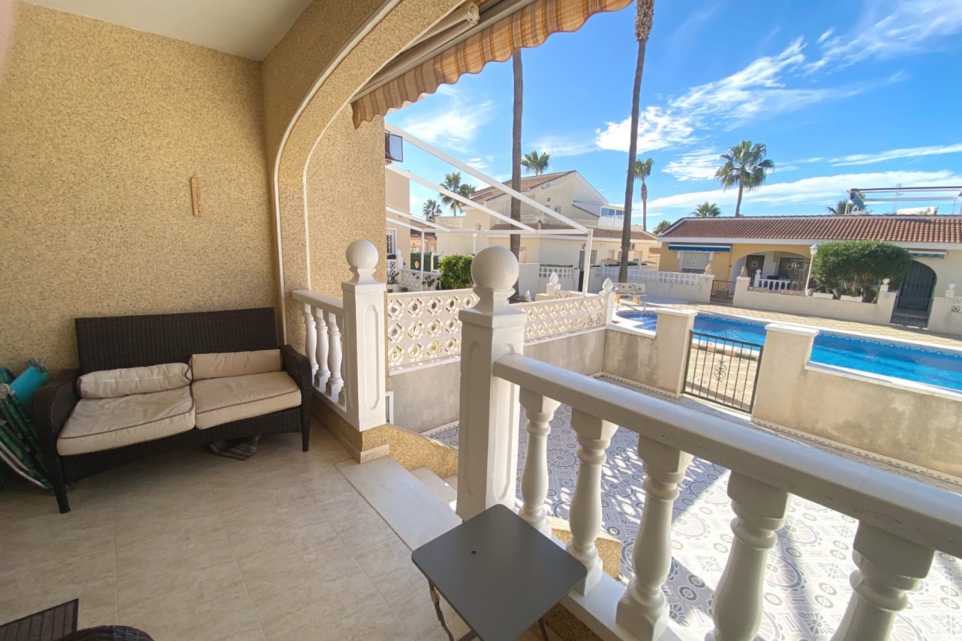 Resale - Townhouse -
Benijofar - Monte Azul