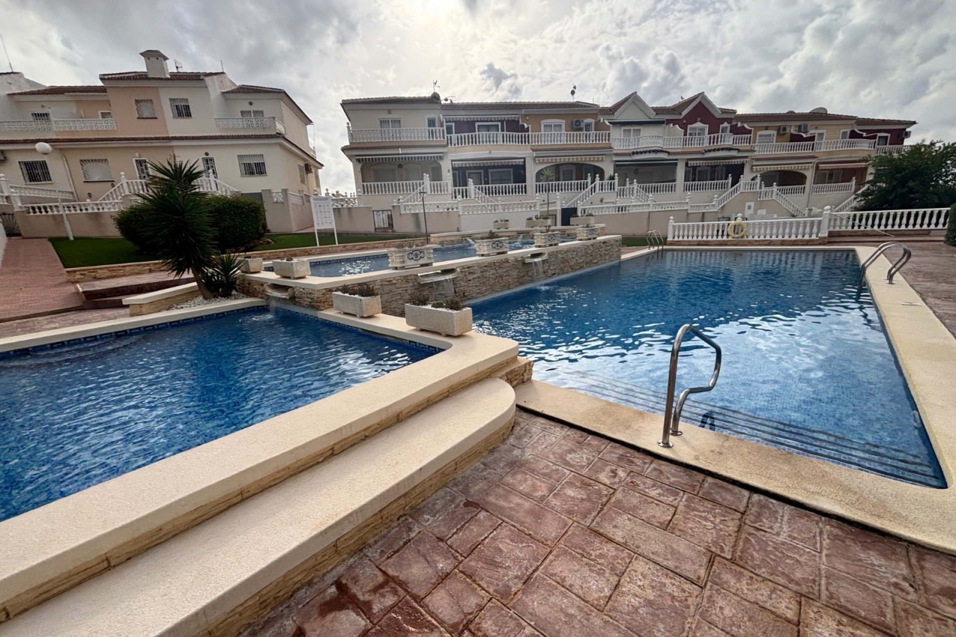 Resale - Townhouse -
Benijofar - Monte Azul