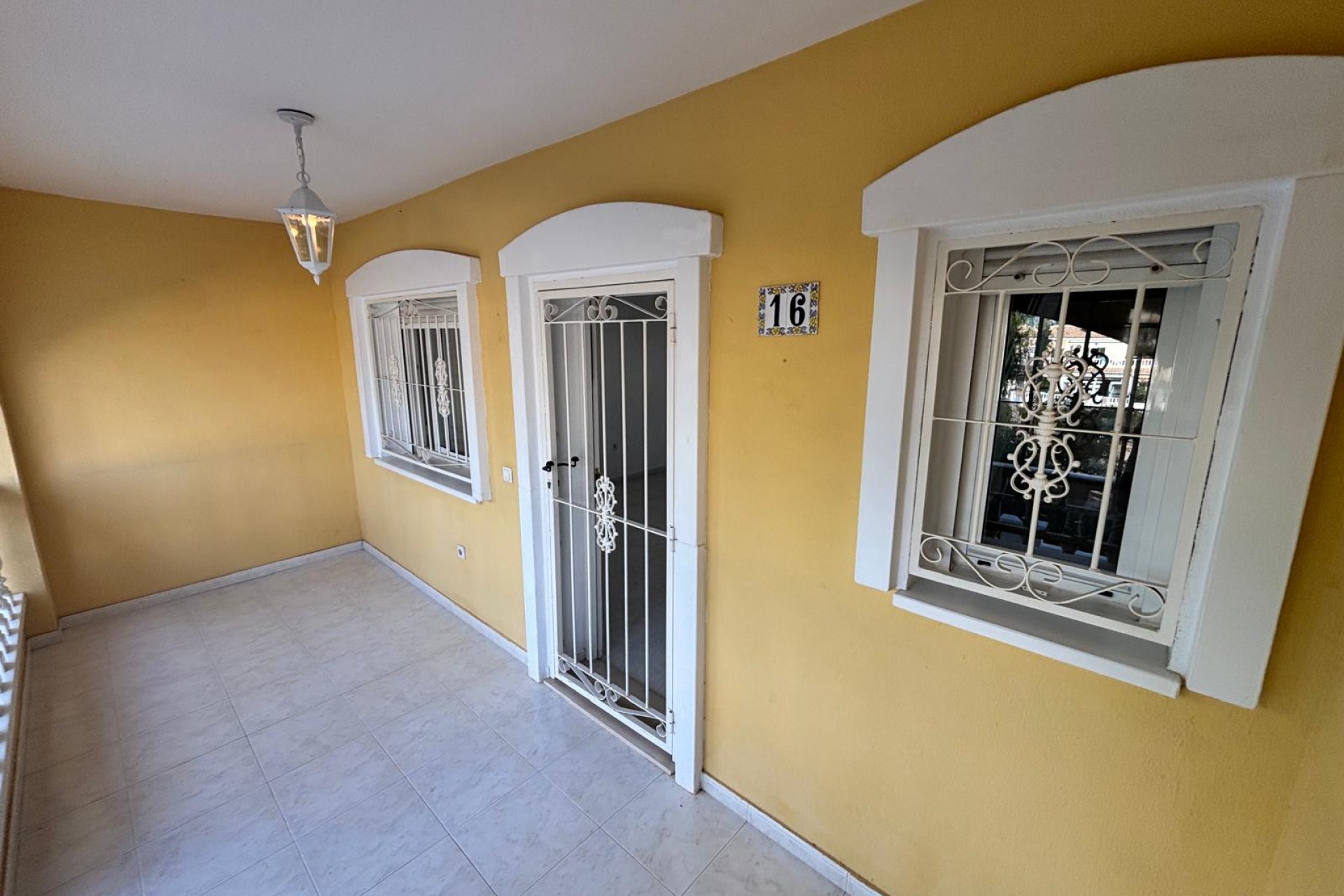 Resale - Townhouse -
Benijofar - Monte Azul