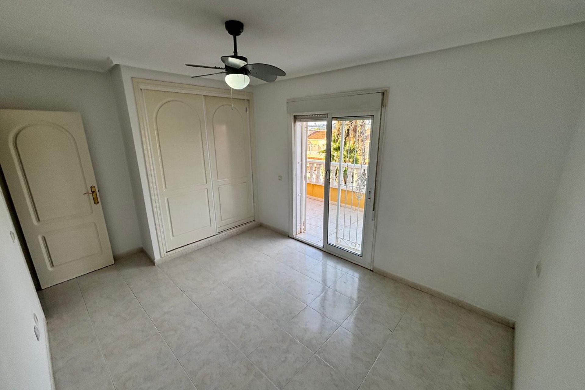 Resale - Townhouse -
Benijofar - Monte Azul