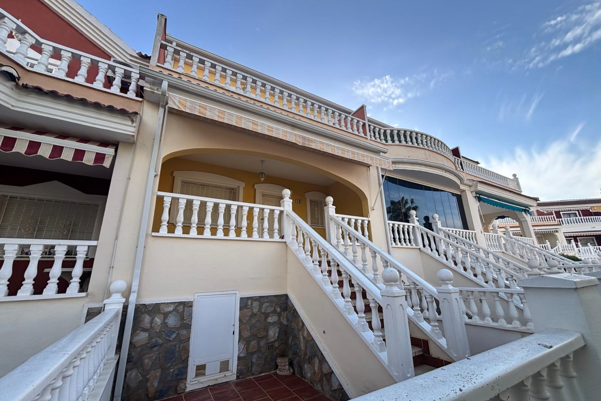 Resale - Townhouse -
Benijofar - Monte Azul