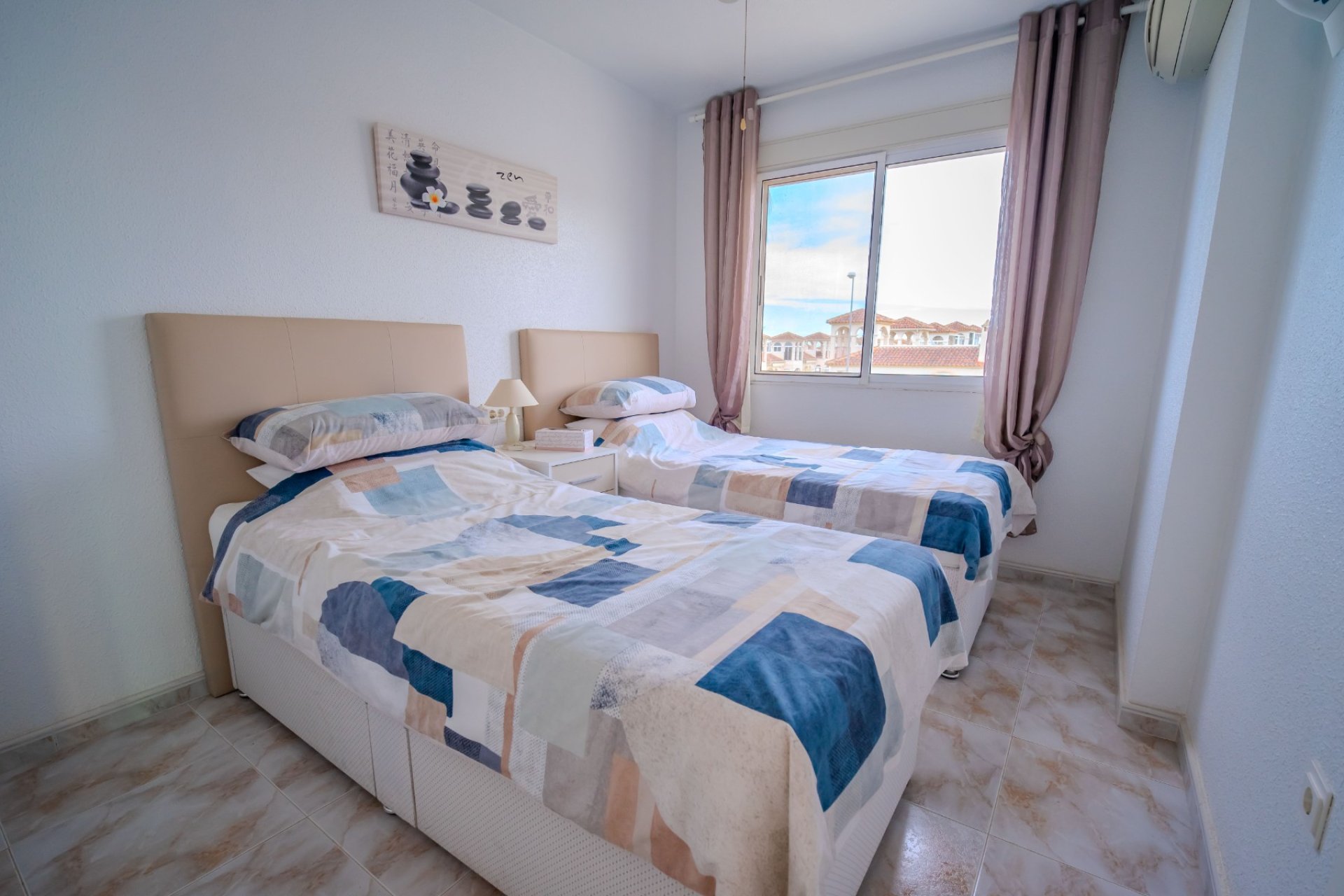 Resale - Townhouse -
Benimar - Benimar I