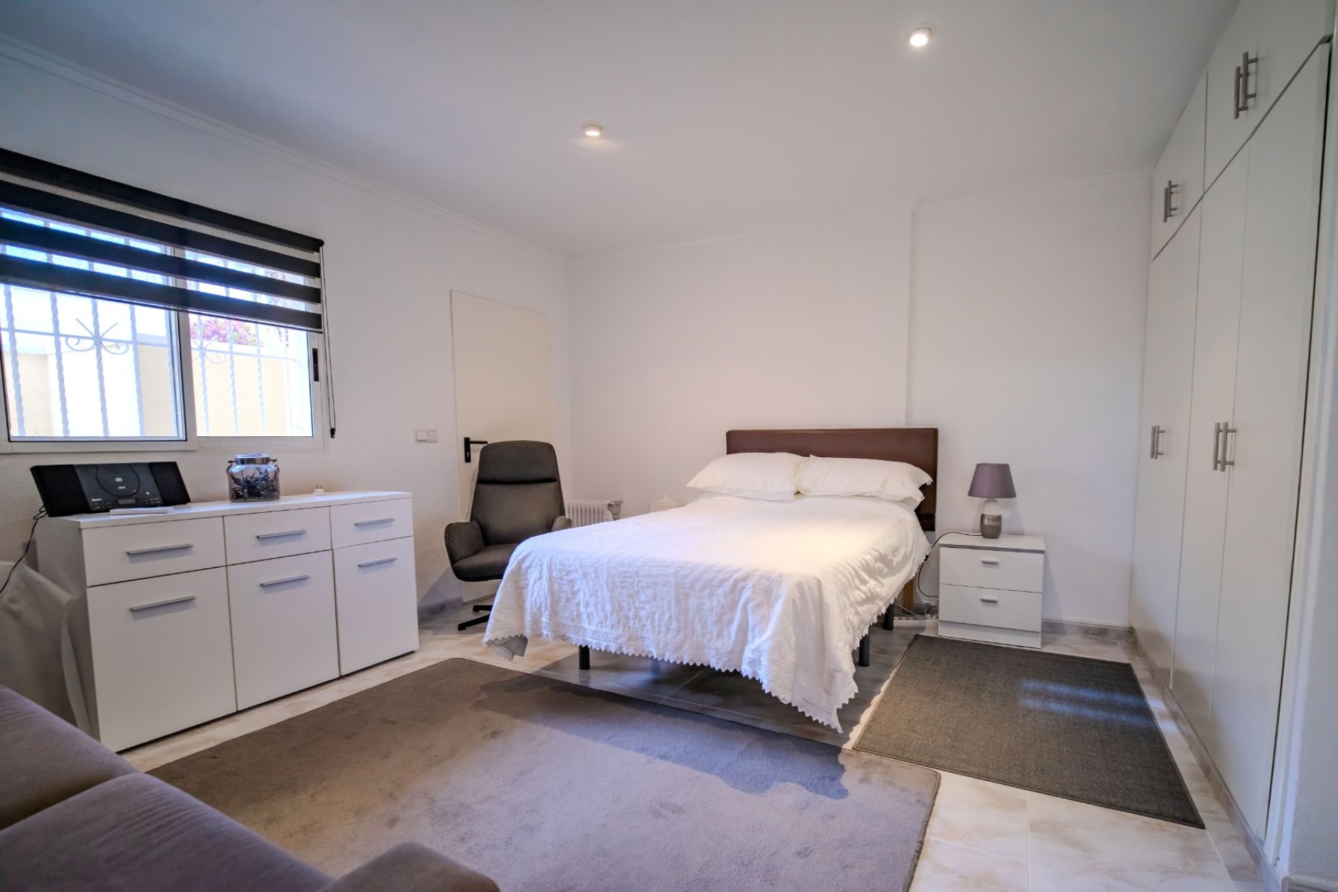 Resale - Townhouse -
Benimar - Benimar I