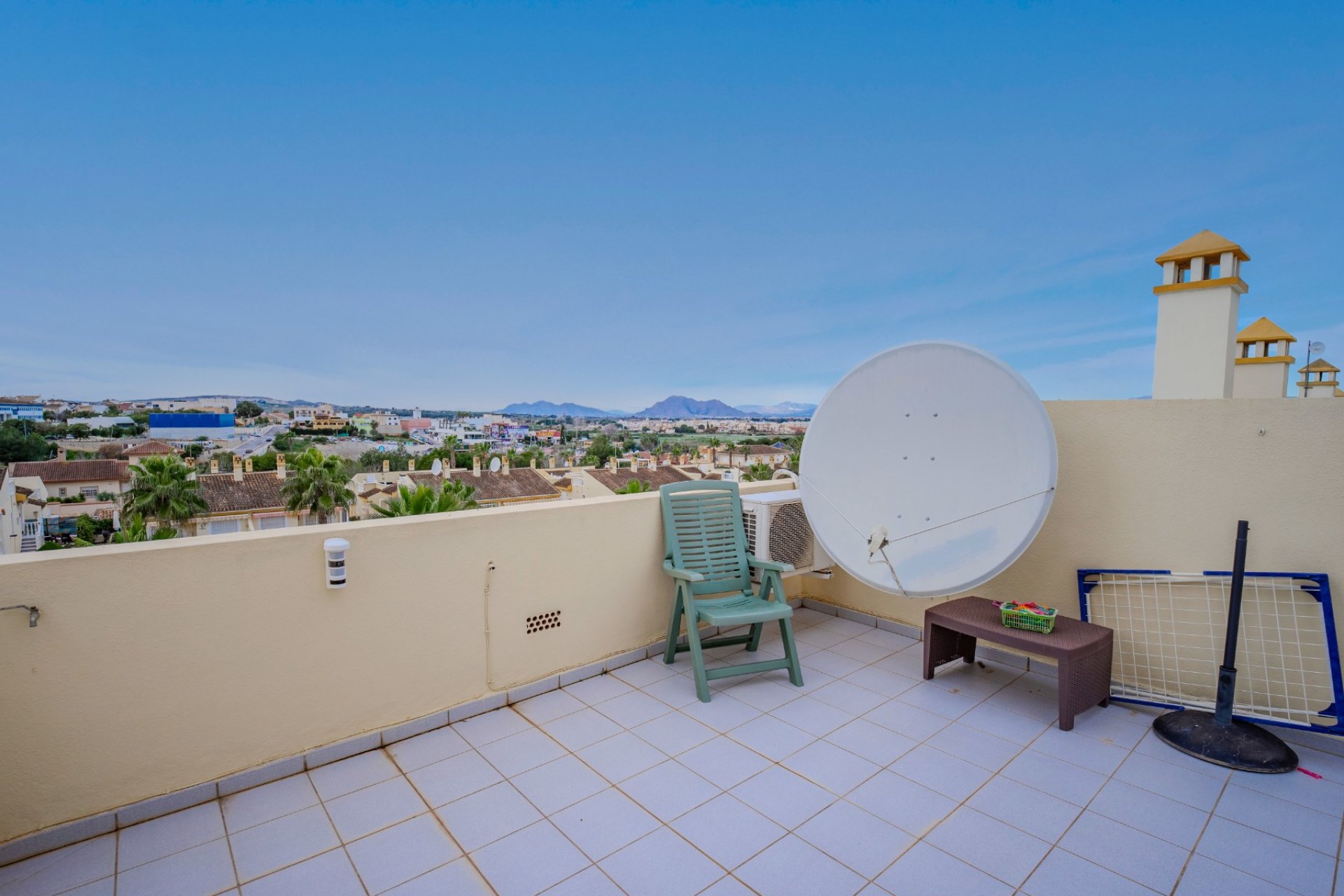 Resale - Townhouse -
Benimar - Benimar I