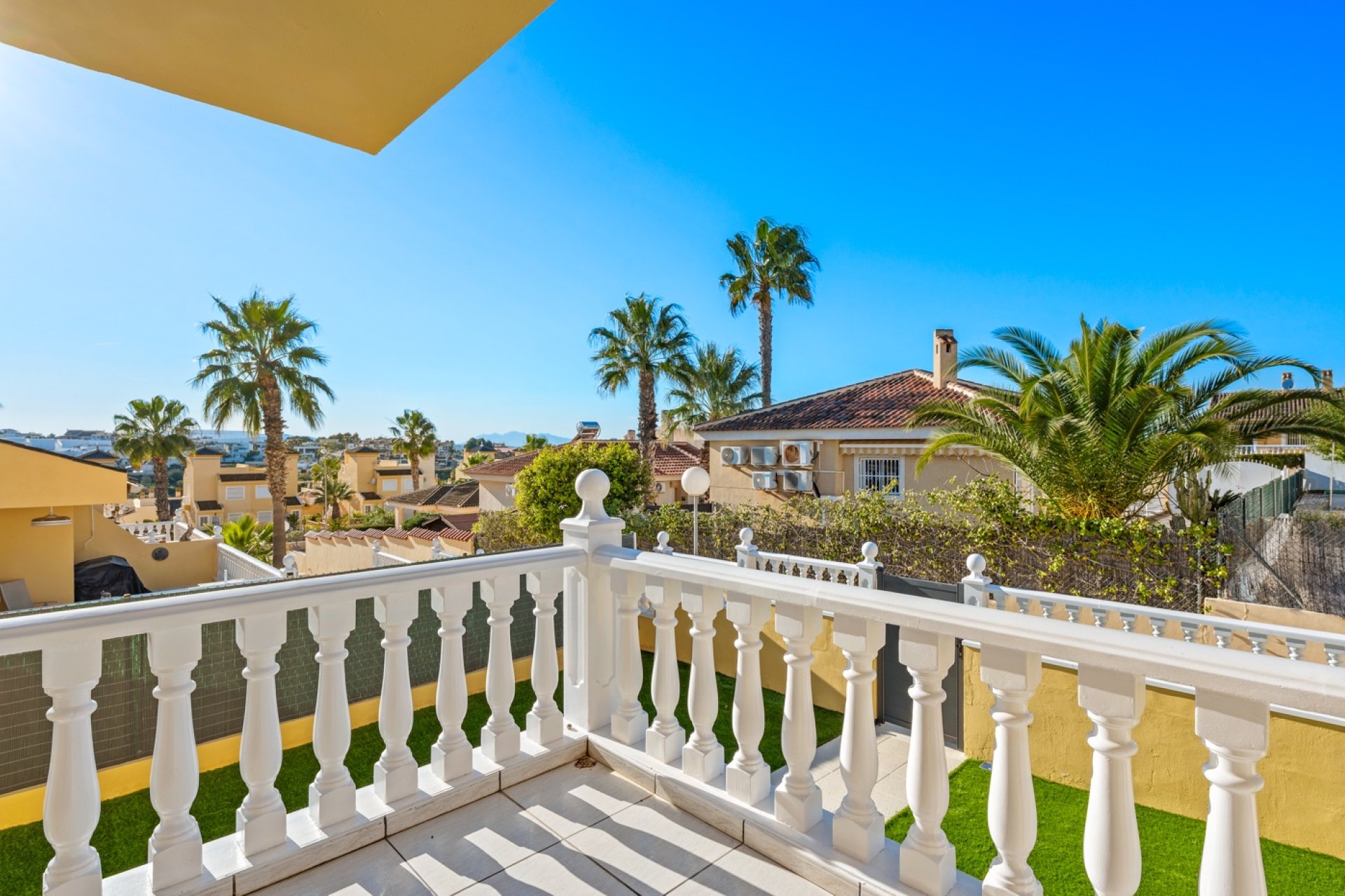 Resale - Townhouse -
Benimar - Benimar II