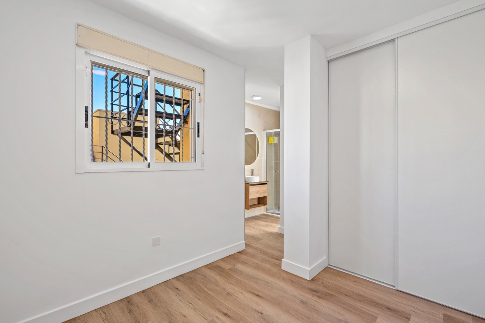 Resale - Townhouse -
Benimar - Benimar II