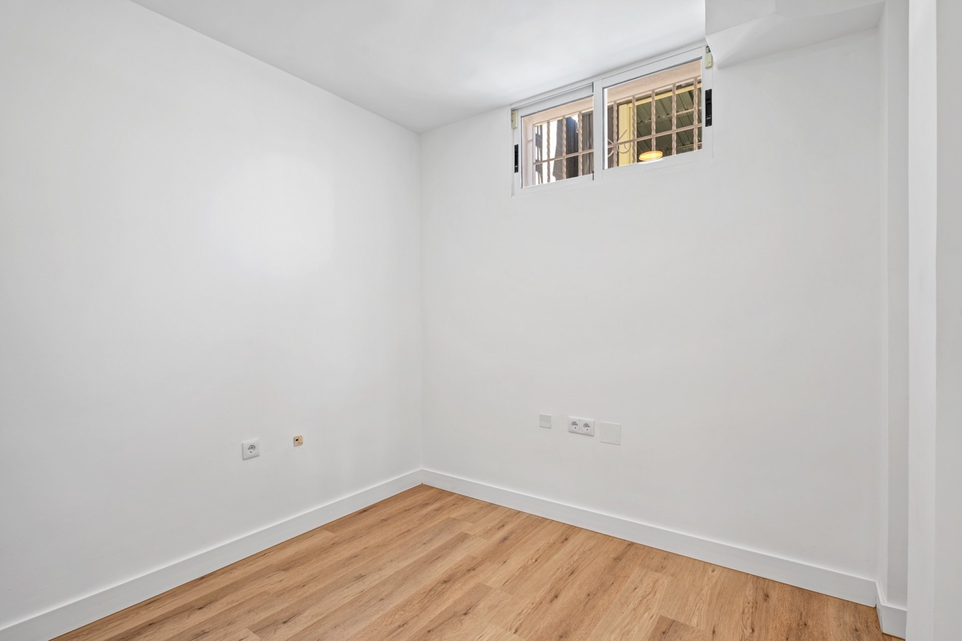 Resale - Townhouse -
Benimar - Benimar II