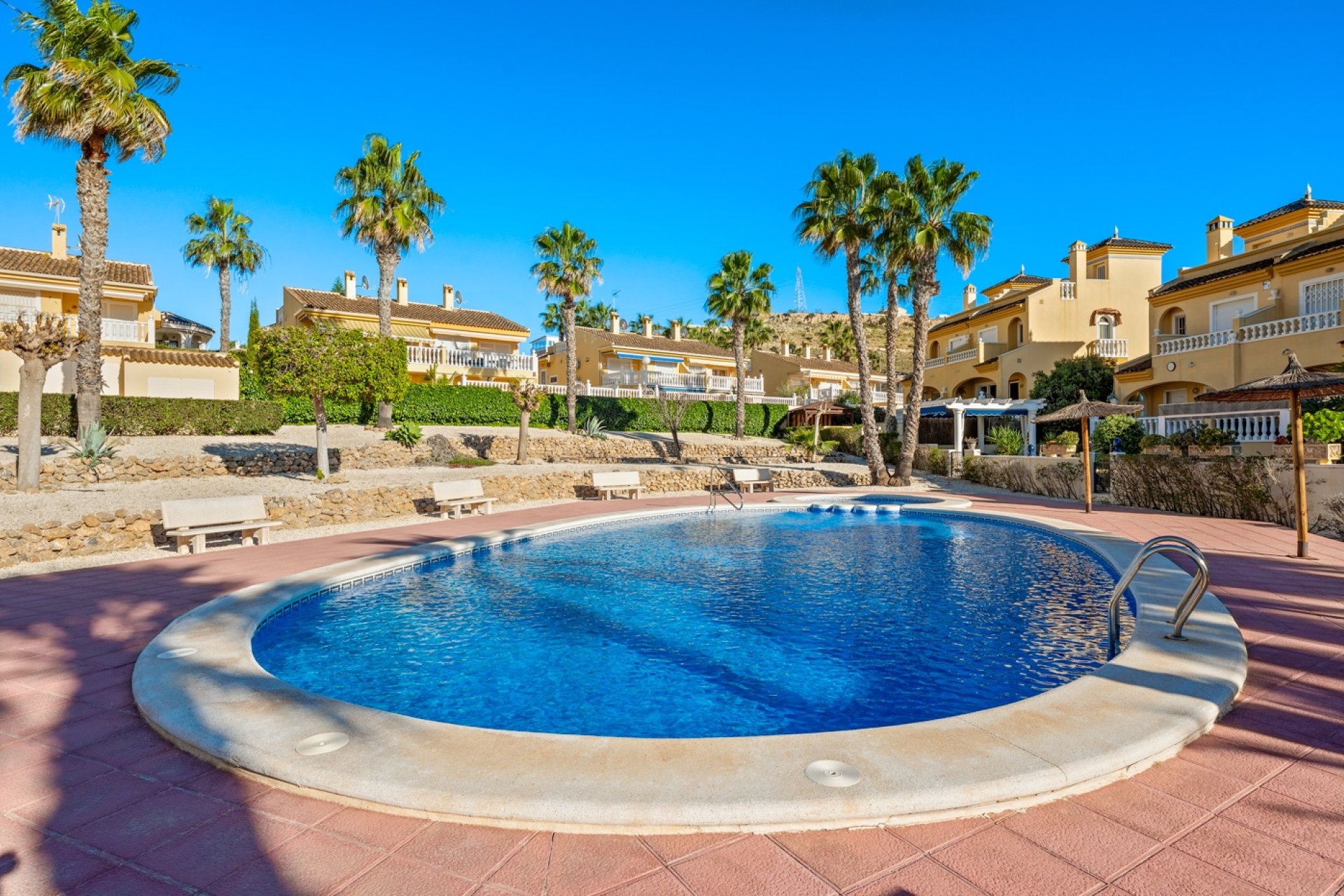 Resale - Townhouse -
Benimar - Benimar II