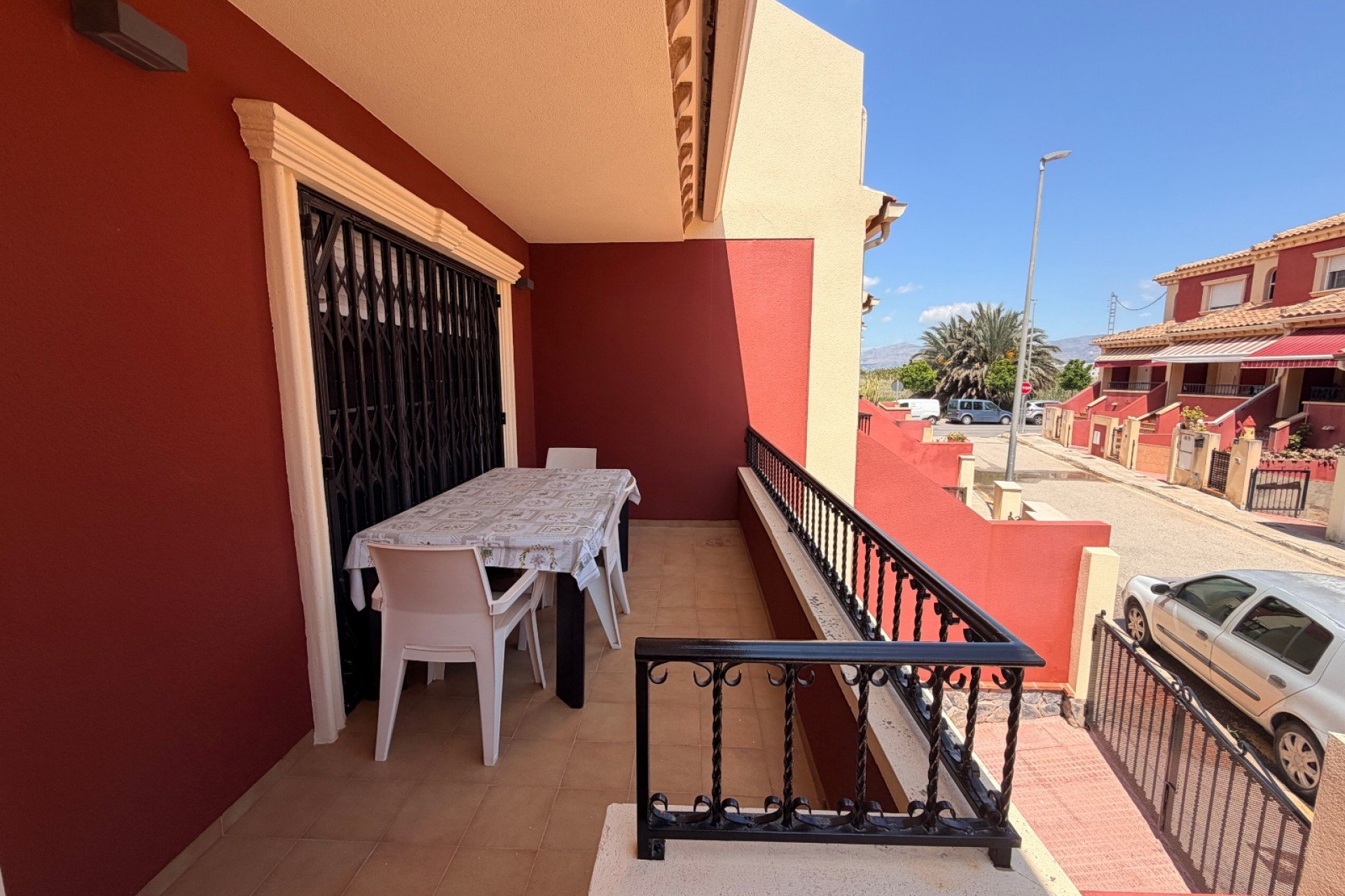 Resale - Townhouse -
Catral - Catral - Town