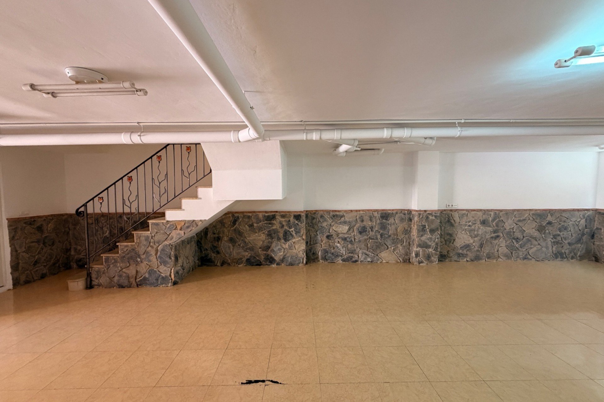 Resale - Townhouse -
Catral - Catral - Town