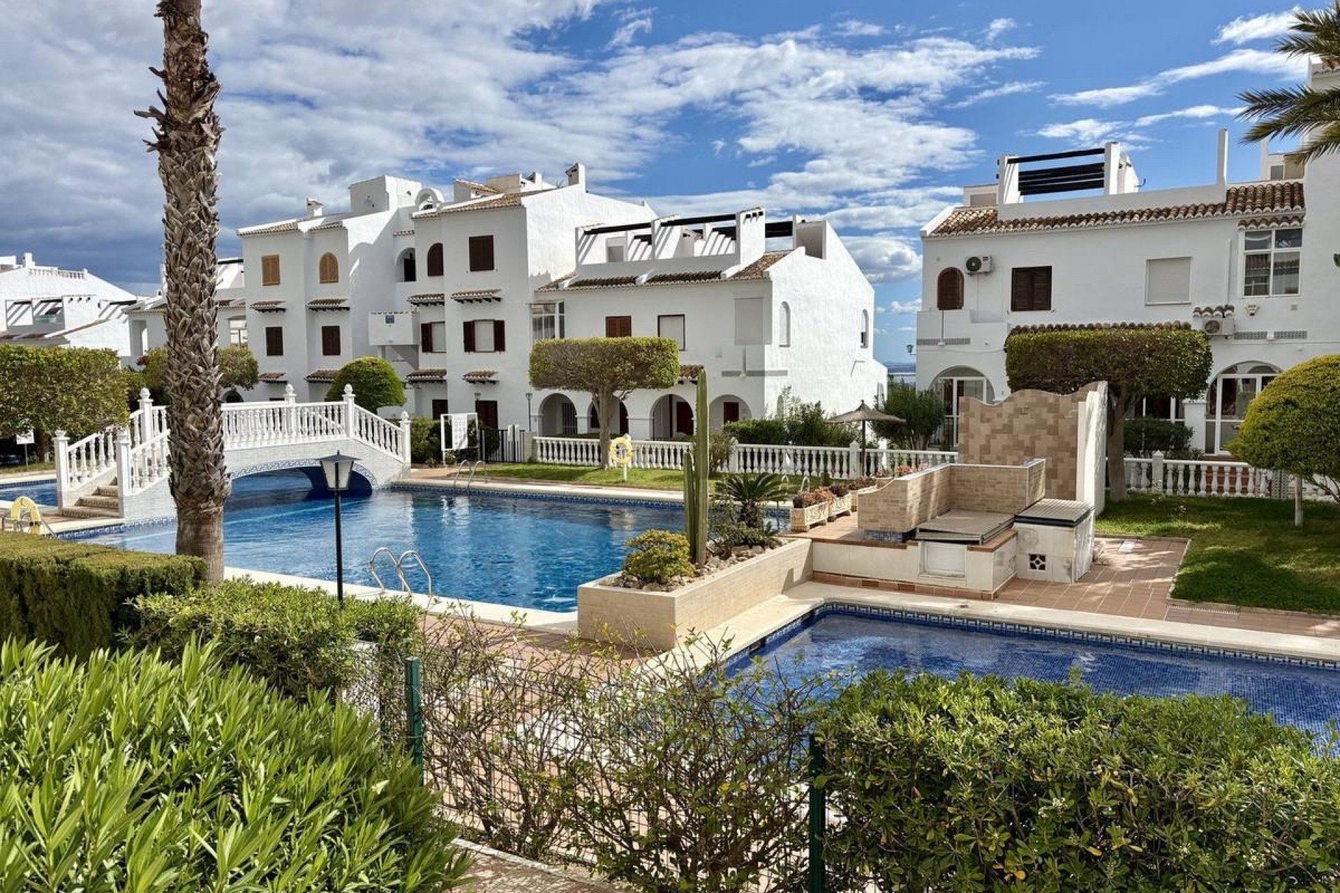 Resale - Townhouse -
Ciudad Quesada - Altos de Quesada